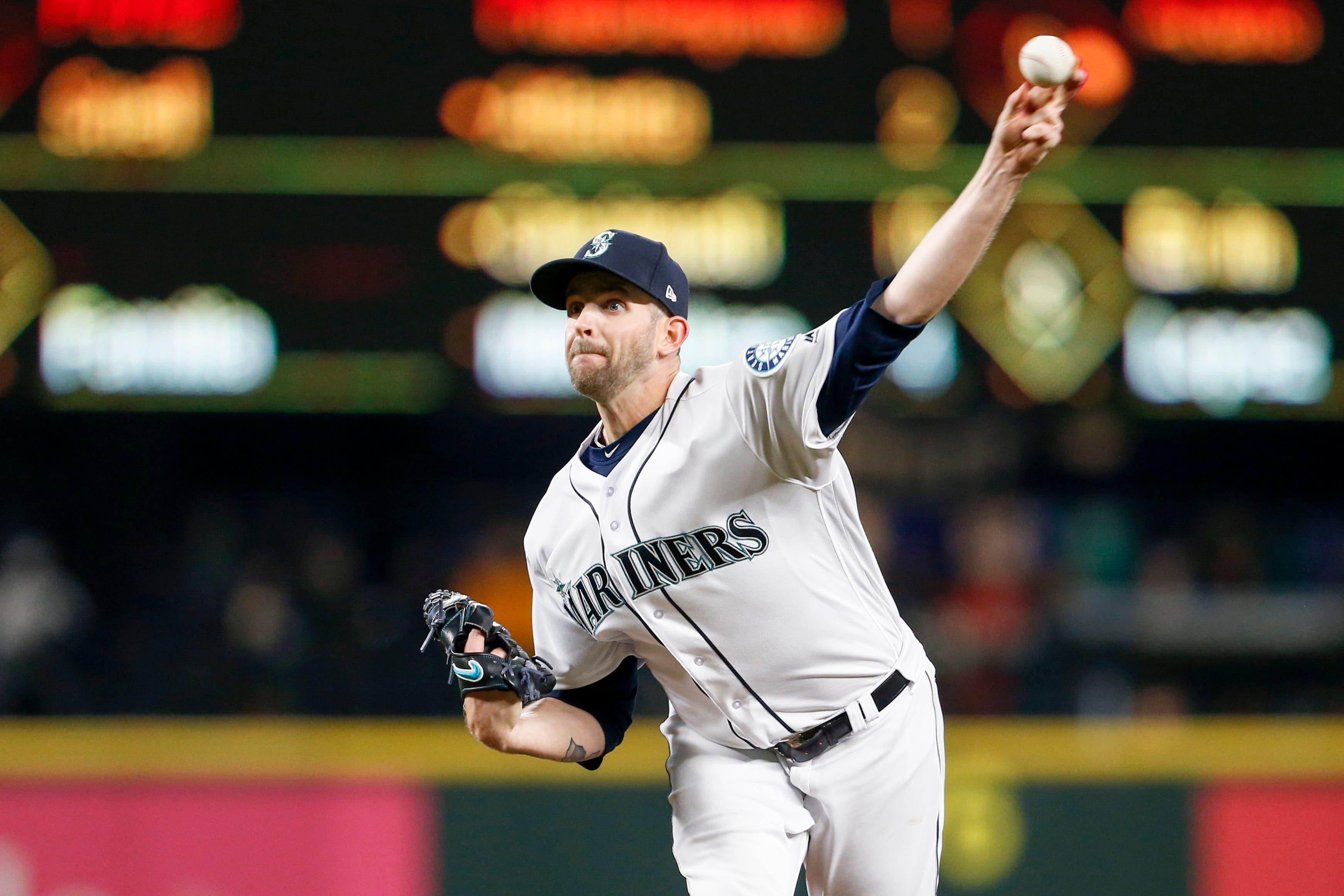 Seattle Mariners starting pitcher James Paxton throws against the Houston Astros during the first inning at Safeco Field. / Joe Nicholson/USA TODAY Sports