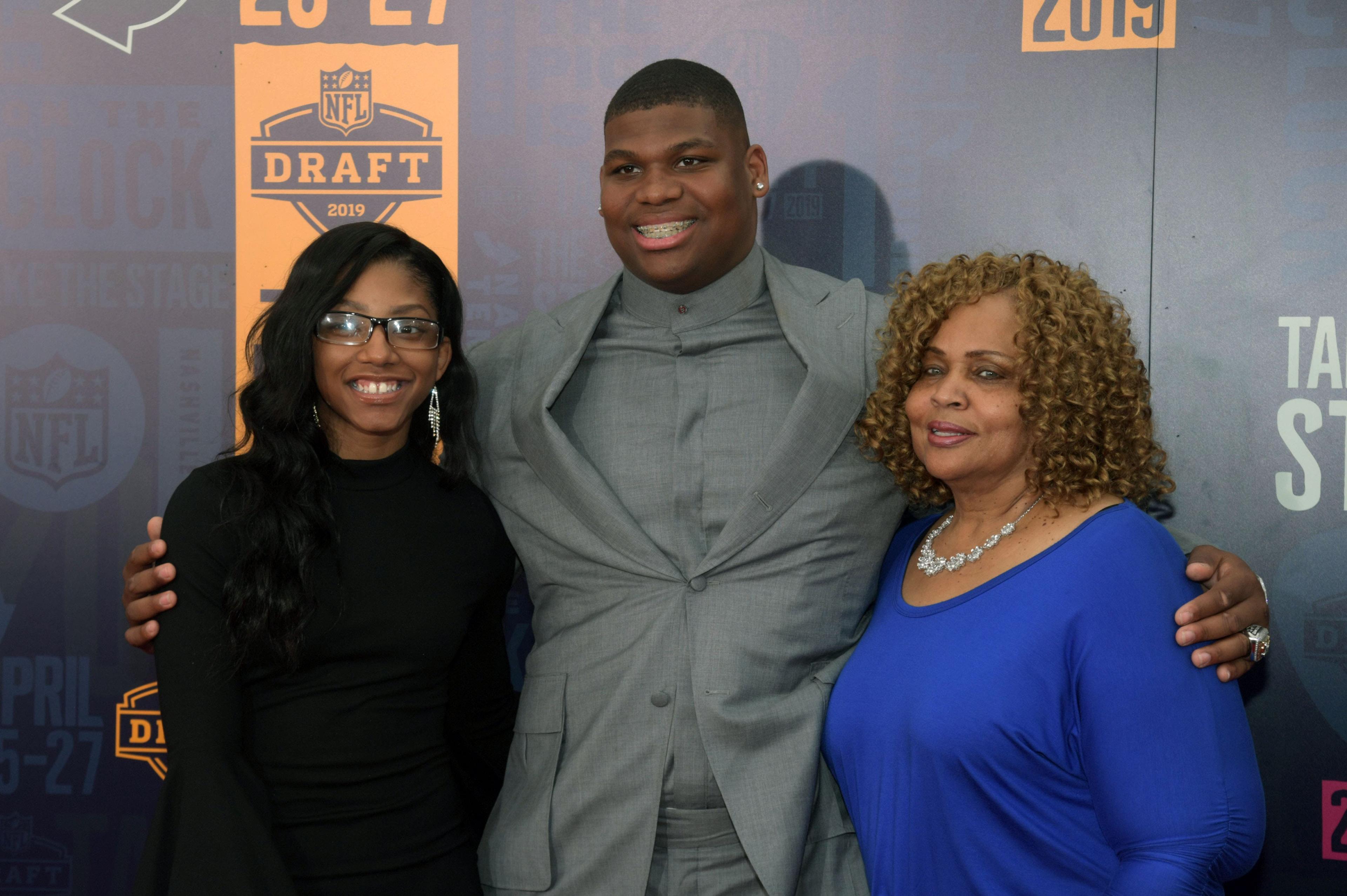 Apr 25, 2019; Nashville, TN, USA; Quinnen Williams (Alabama) and guests on the red carpet prior to the first round of the 2019 NFL Draft in Downtown Nashville. Mandatory Credit: Kirby Lee-USA TODAY Sports / Kirby Lee