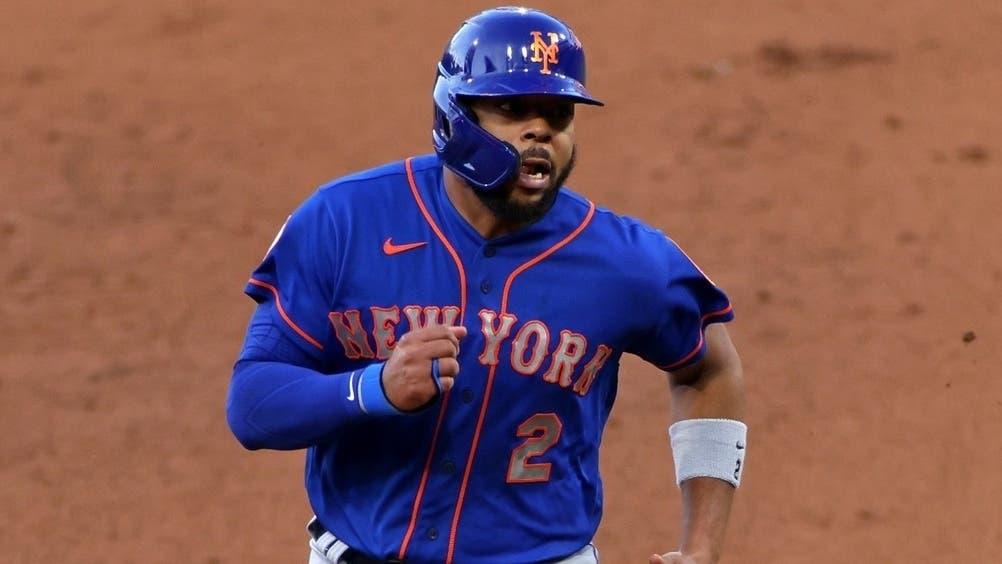 May 1, 2021; Philadelphia, Pennsylvania, USA; New York Mets left fielder Dominic Smith (2) advances to third base against the Philadelphia Phillies in the fourth inning at Citizens Bank Park. / Kam Nedd-USA TODAY Sports