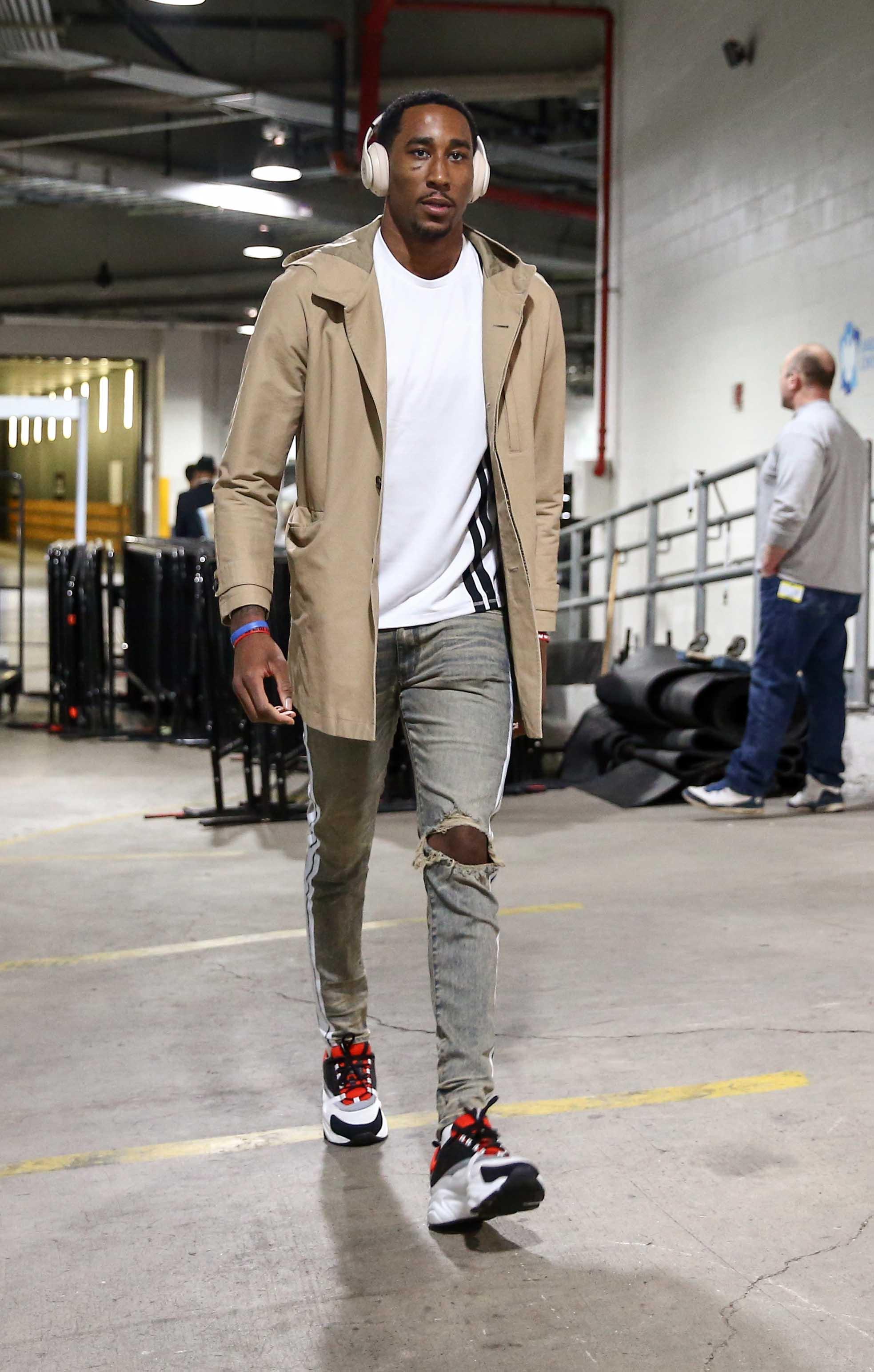 Brooklyn Nets forward Rondae Hollis-Jefferson arrives before the game against the Chicago Bulls at Barclays Center. / Nicole Sweet/USA TODAY Sports