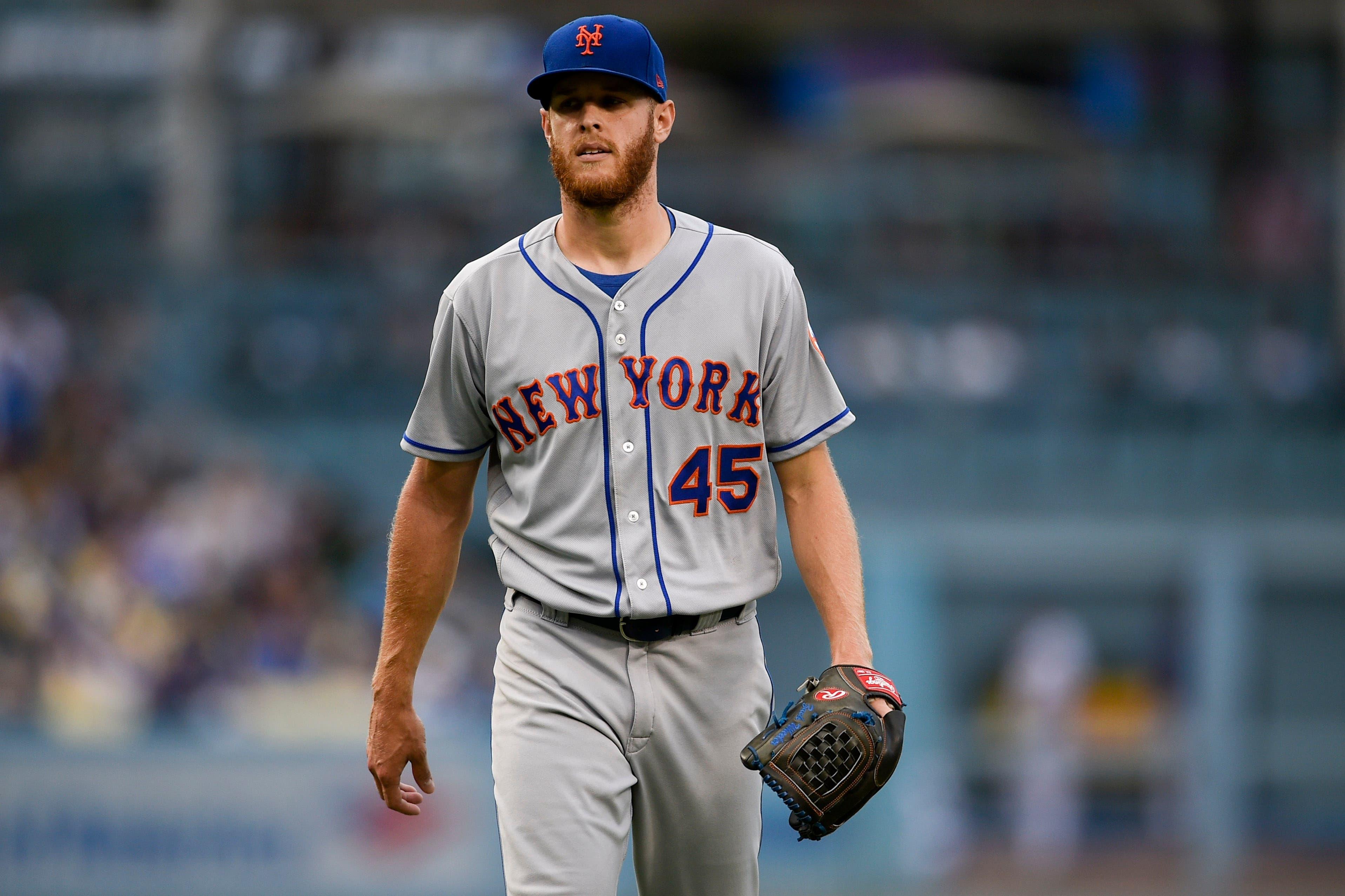 Sep 5, 2018; Los Angeles, CA, USA; New York Mets starting pitcher Zack Wheeler (45) walks off the field during the sixth inning against the Los Angeles Dodgers at Dodger Stadium. Mandatory Credit: Kelvin Kuo-USA TODAY Sports / Kelvin Kuo