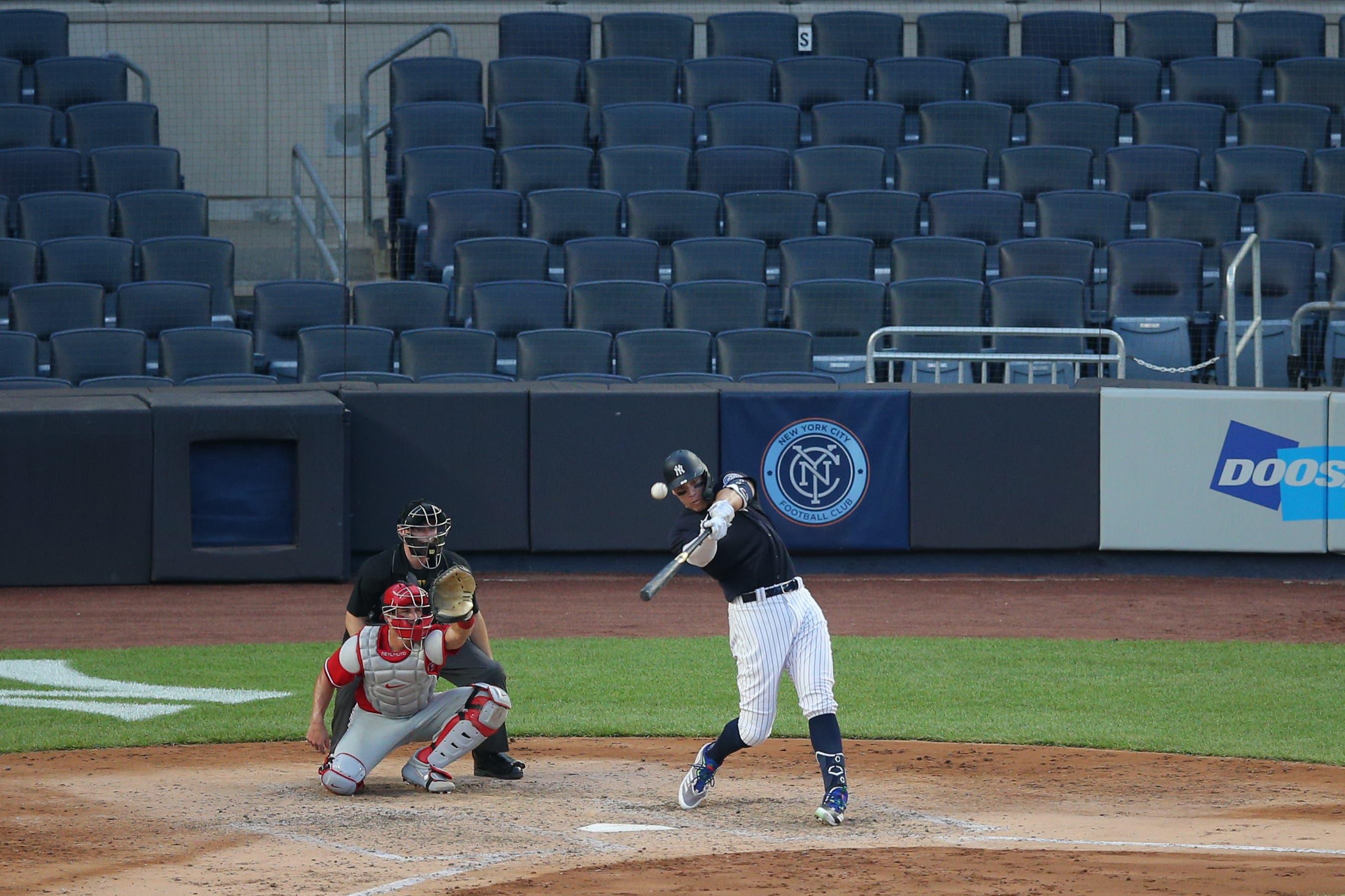 Aaron Judge crushes home run off Vince Velasquez / USA TODAY Sports