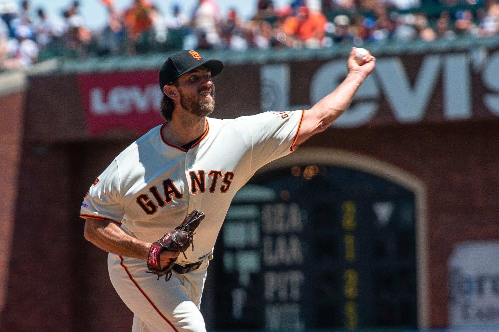 Jun 9, 2019; San Francisco, CA, USA; San Francisco Giants starting pitcher Madison Bumgarner (40) throws a pitch during the fifth inning against the Los Angeles Dodgers at Oracle Park. Mandatory Credit: Ed Szczepanski-USA TODAY Sports / Ed Szczepanski