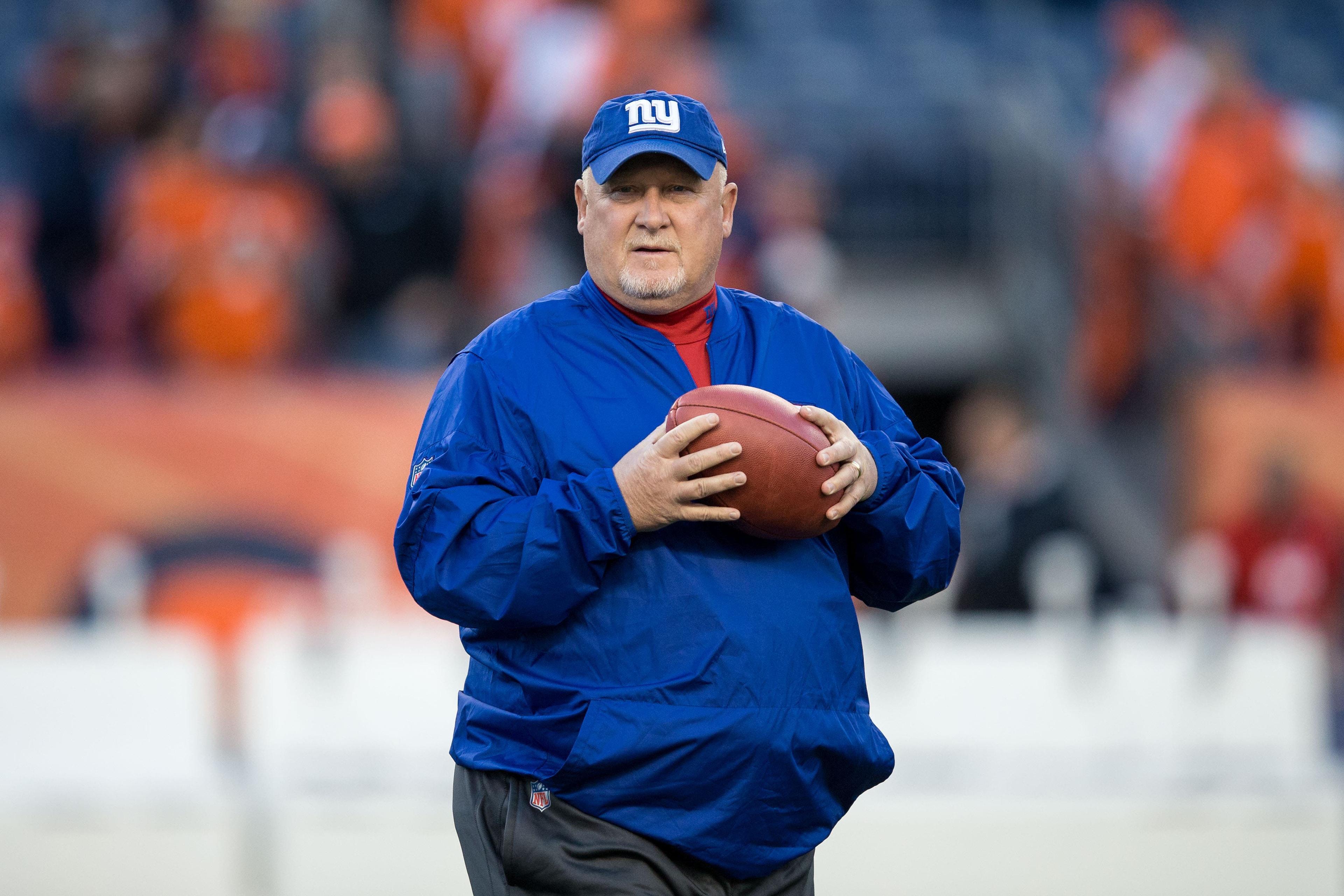 Oct 15, 2017; Denver, CO, USA; New York Giants linebackers coach Bill McGovern before the game against the Denver Broncos at Sports Authority Field at Mile High. Mandatory Credit: Isaiah J. Downing-USA TODAY Sports / Isaiah J. Downing