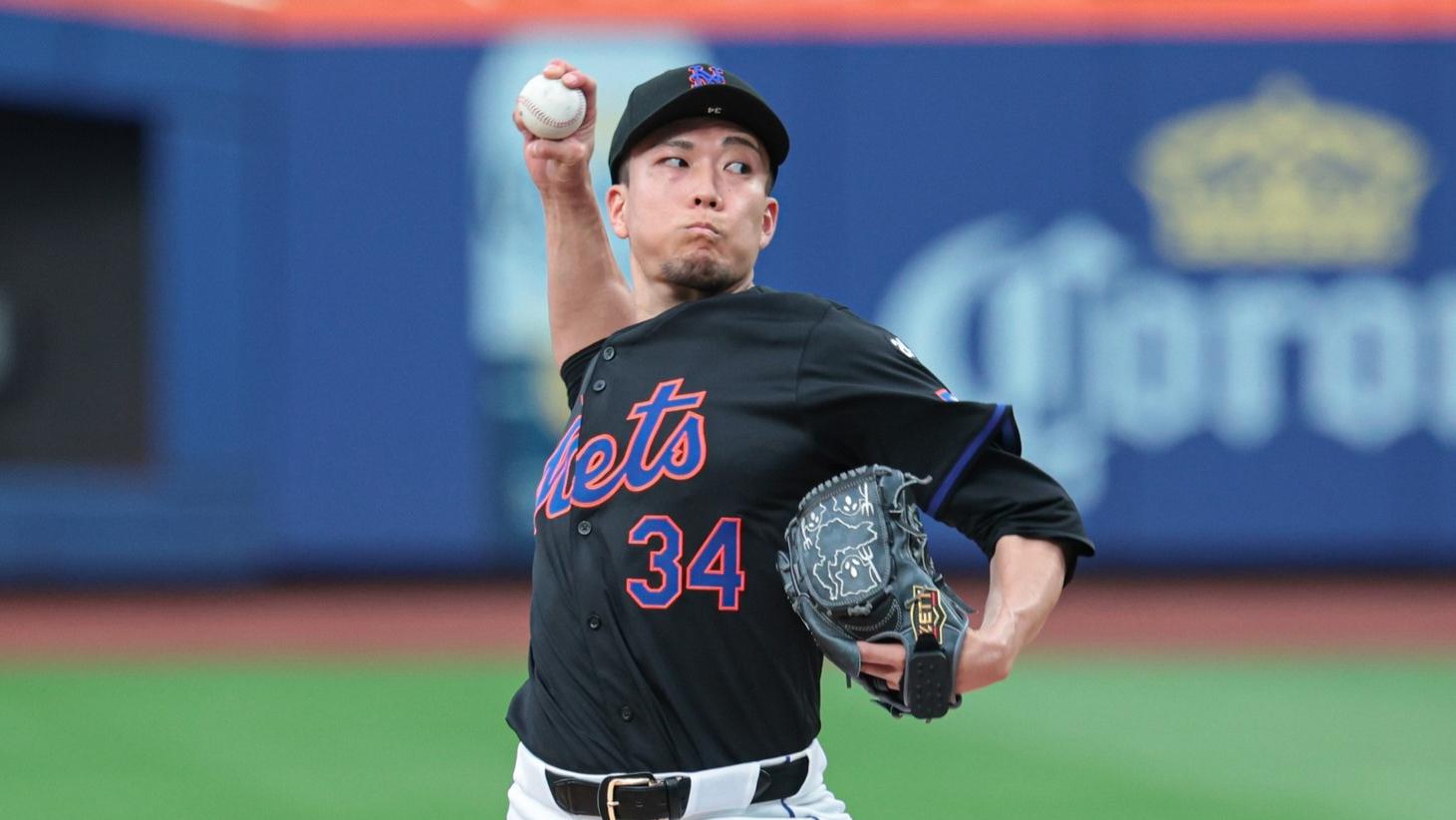 Mets ace Kodai Senga throws off mound as he works toward potential return