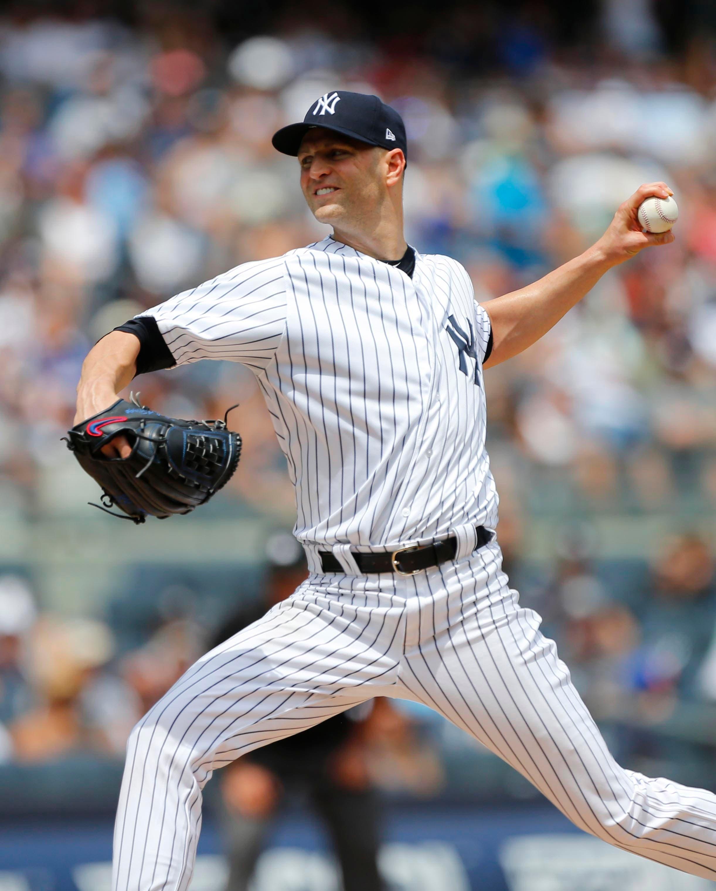 New York Yankees starting pitcher J.A. Happ pitches against the Kansas City Royals in the second inning at Yankee Stadium. / Noah K. Murray/USA TODAY Sports