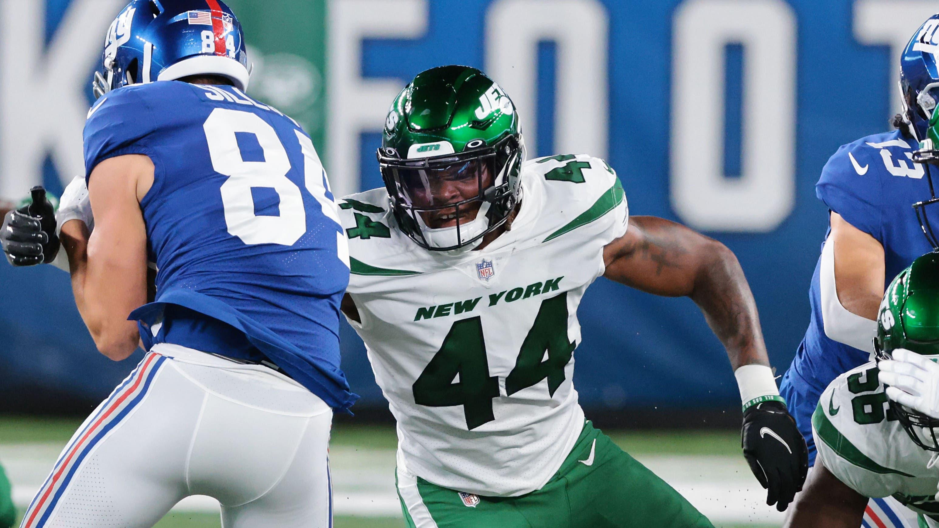 Aug 14, 2021; East Rutherford, New Jersey, USA; New York Giants wide receiver David Sills (84) is tackled by New York Jets linebacker Jamien Sherwood (44) during the first half at MetLife Stadium. Mandatory Credit: Vincent Carchietta-USA TODAY Sports / Vincent Carchietta-USA TODAY Sports