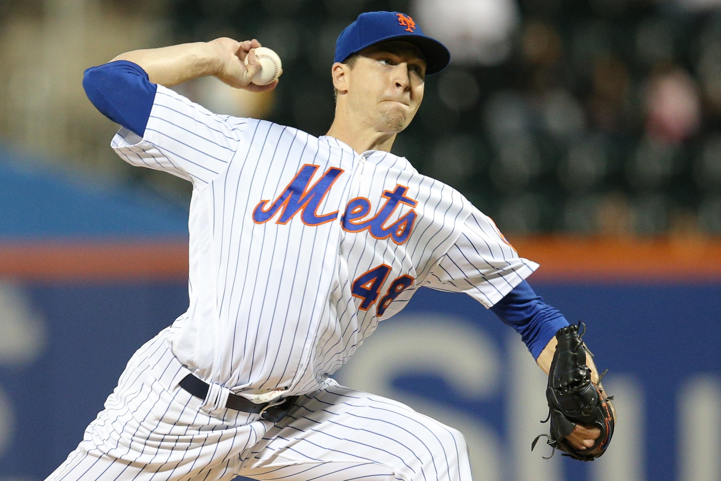 Sep 26, 2018; New York City, NY, USA; New York Mets starting pitcher Jacob deGrom (48) pitches against the Atlanta Braves during the first inning at Citi Field. Mandatory Credit: Brad Penner-USA TODAY Sports