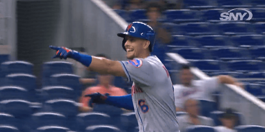 WATCH: One pitch, one home run for Jeff McNeil