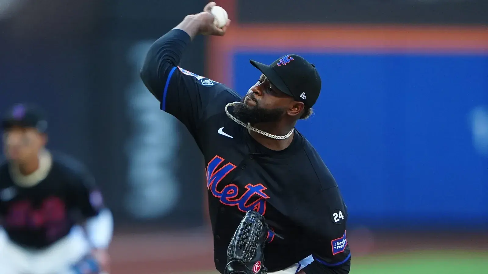 New York Mets pitcher Luis Severino (40) delivers a pitch against the Washington Nationals during the first inning at Citi Field. / Gregory Fisher-USA TODAY Sports