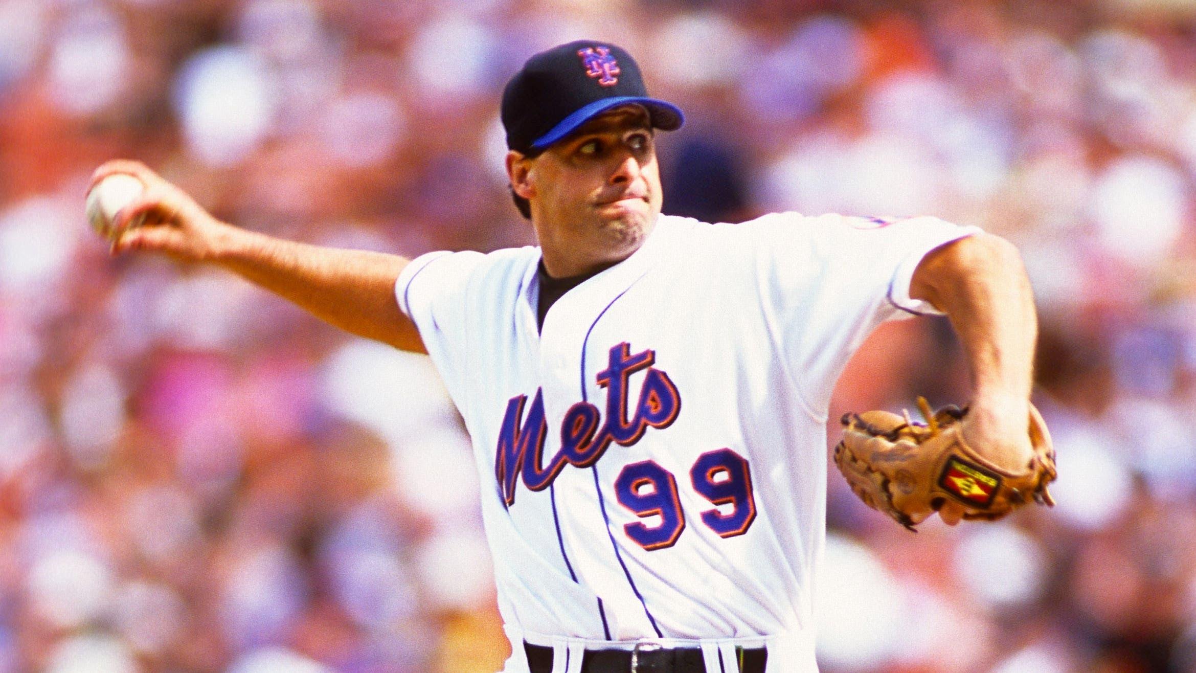 Jul 8, 2000; Flushing, NY, USA; FILE PHOTO; New York Mets pitcher Turk Wendell (99) in action against the New York Yankees at Shea Stadium. / Lou Capozzola-USA TODAY NETWORK