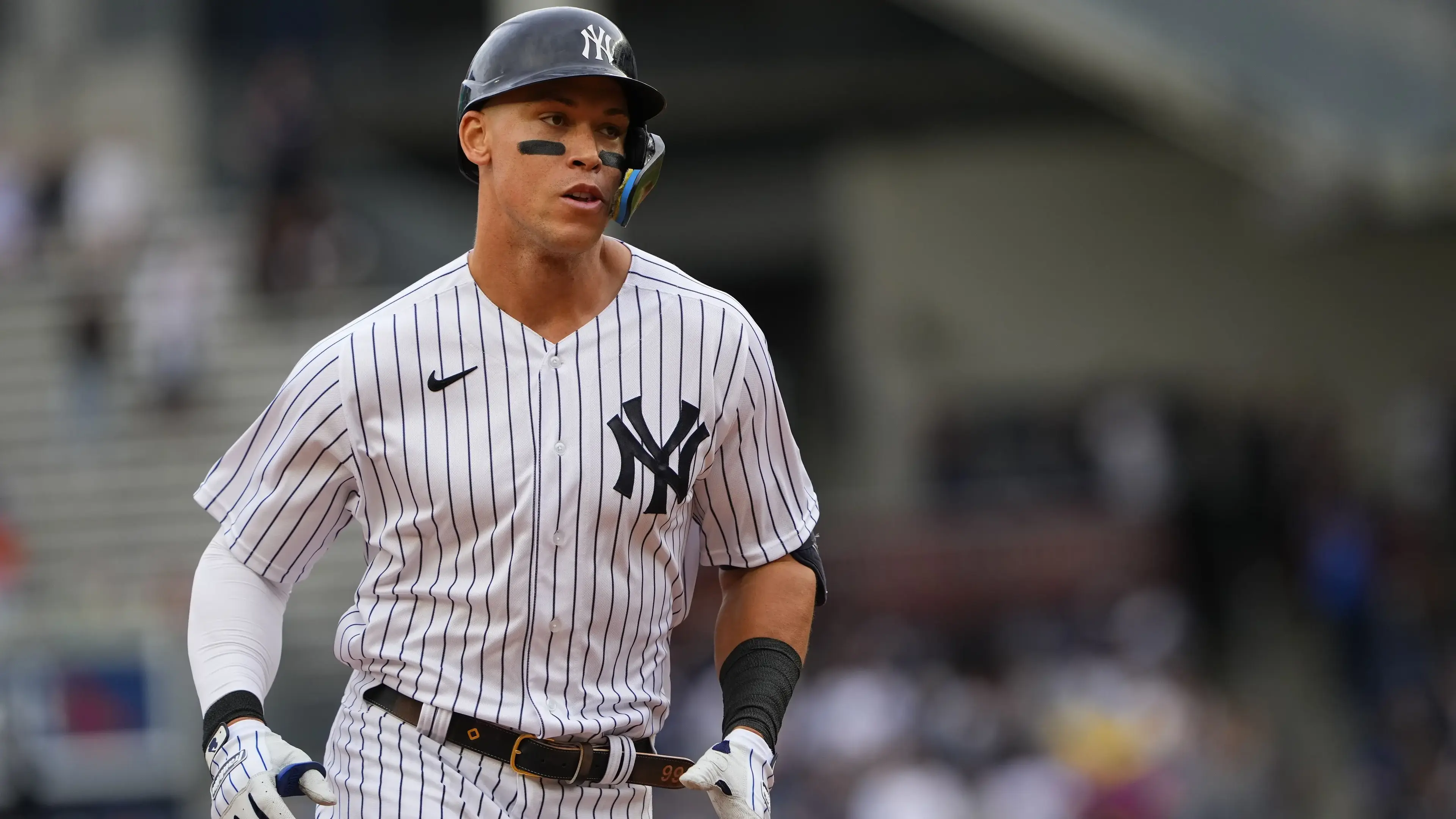 Sep 7, 2022; Bronx, New York, USA; New York Yankees designated hitter Aaron Judge (99) rounds the bases after hitting a home run against the Minnesota Twins during the fourth inning at Yankee Stadium. / Gregory Fisher-USA TODAY Sports