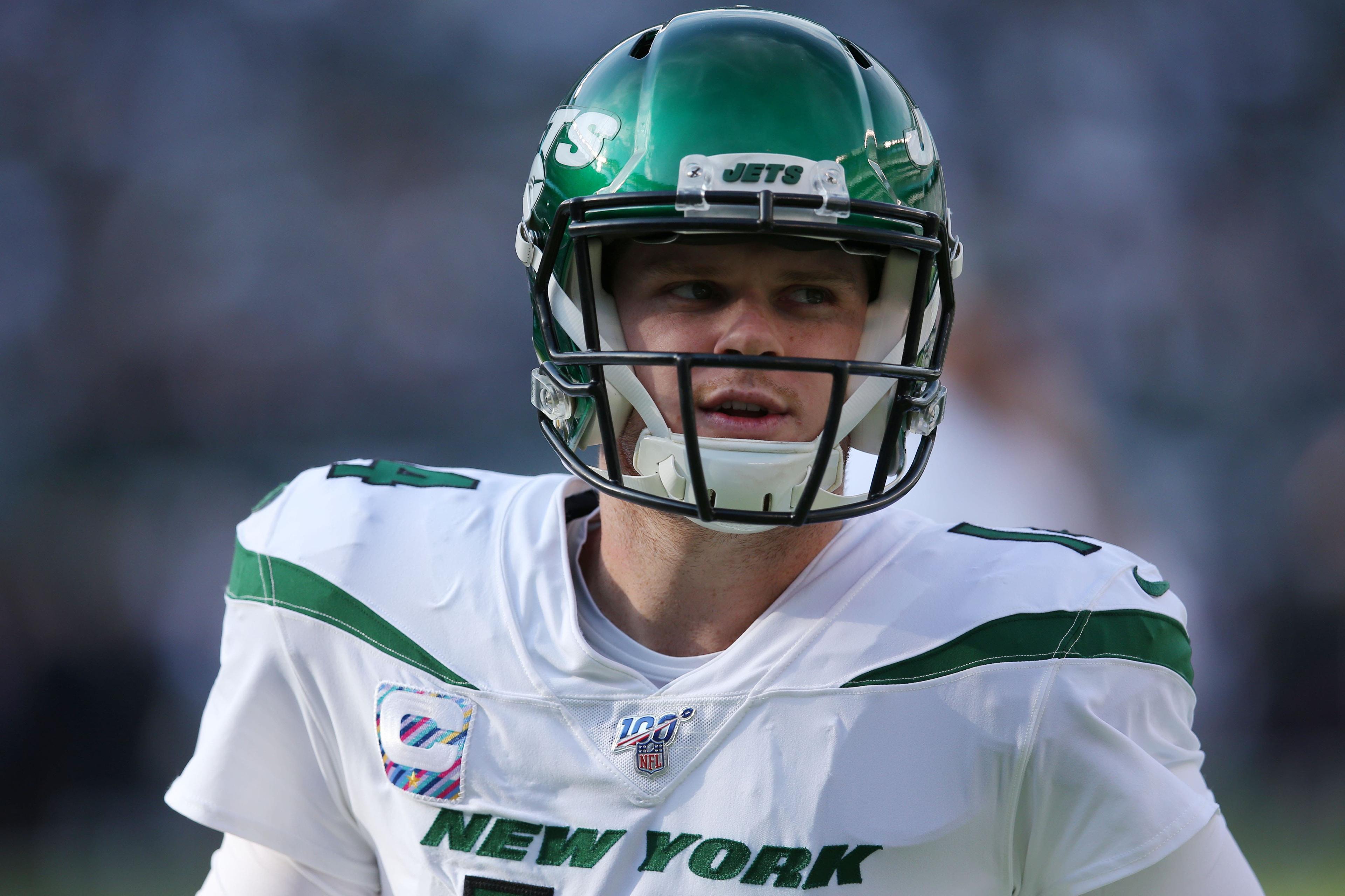 Oct 13, 2019; East Rutherford, NJ, USA; New York Jets quarterback Sam Darnold (14) warms up before a game against the Dallas Cowboys at MetLife Stadium. Mandatory Credit: Brad Penner-USA TODAY Sports / Brad Penner