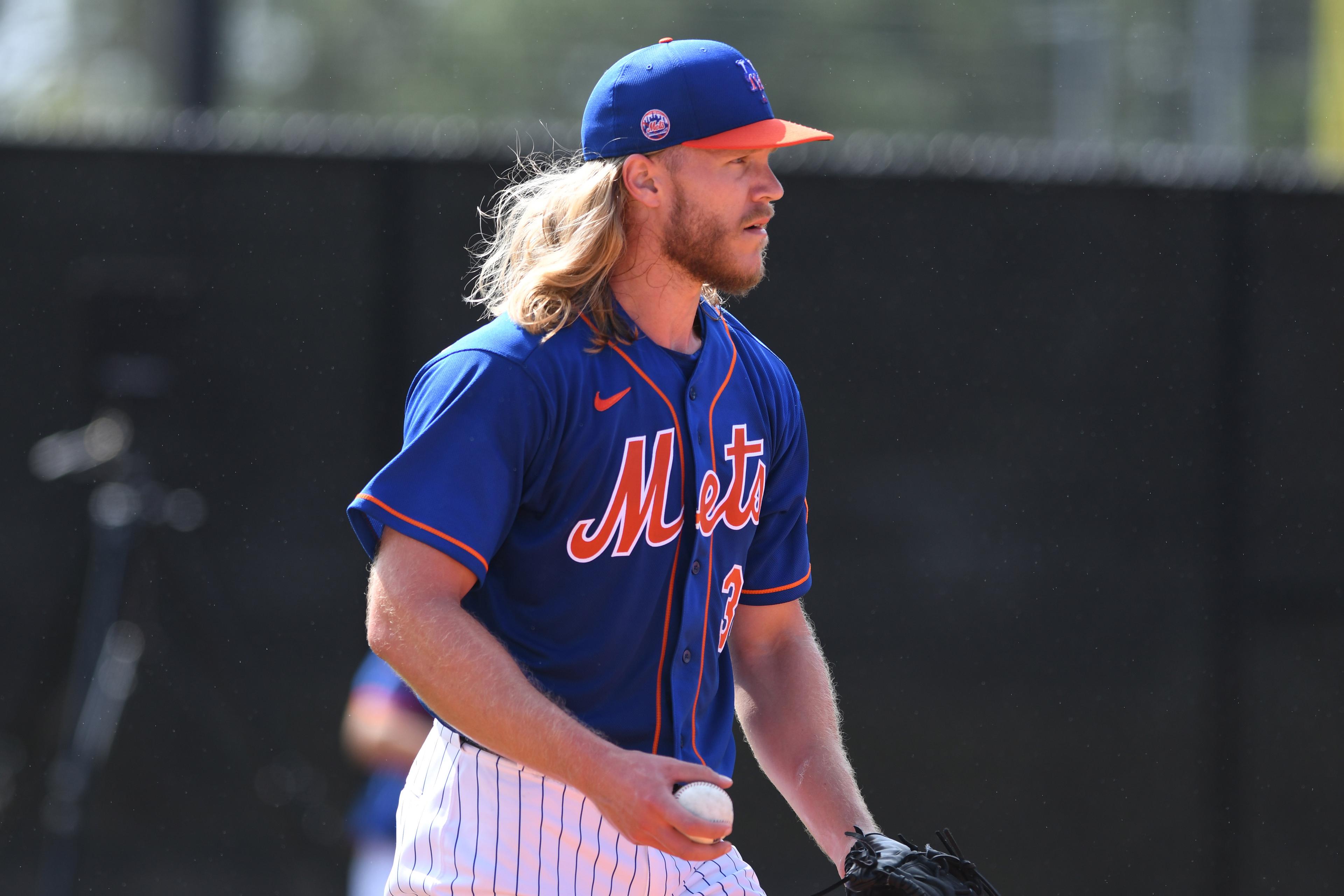 Feb 16, 2020; Port St. Lucie, Florida, USA; New York Mets pitcher Noah Syndergaard warms-up during a workout at spring training. Mandatory Credit: Jim Rassol-USA TODAY Sports