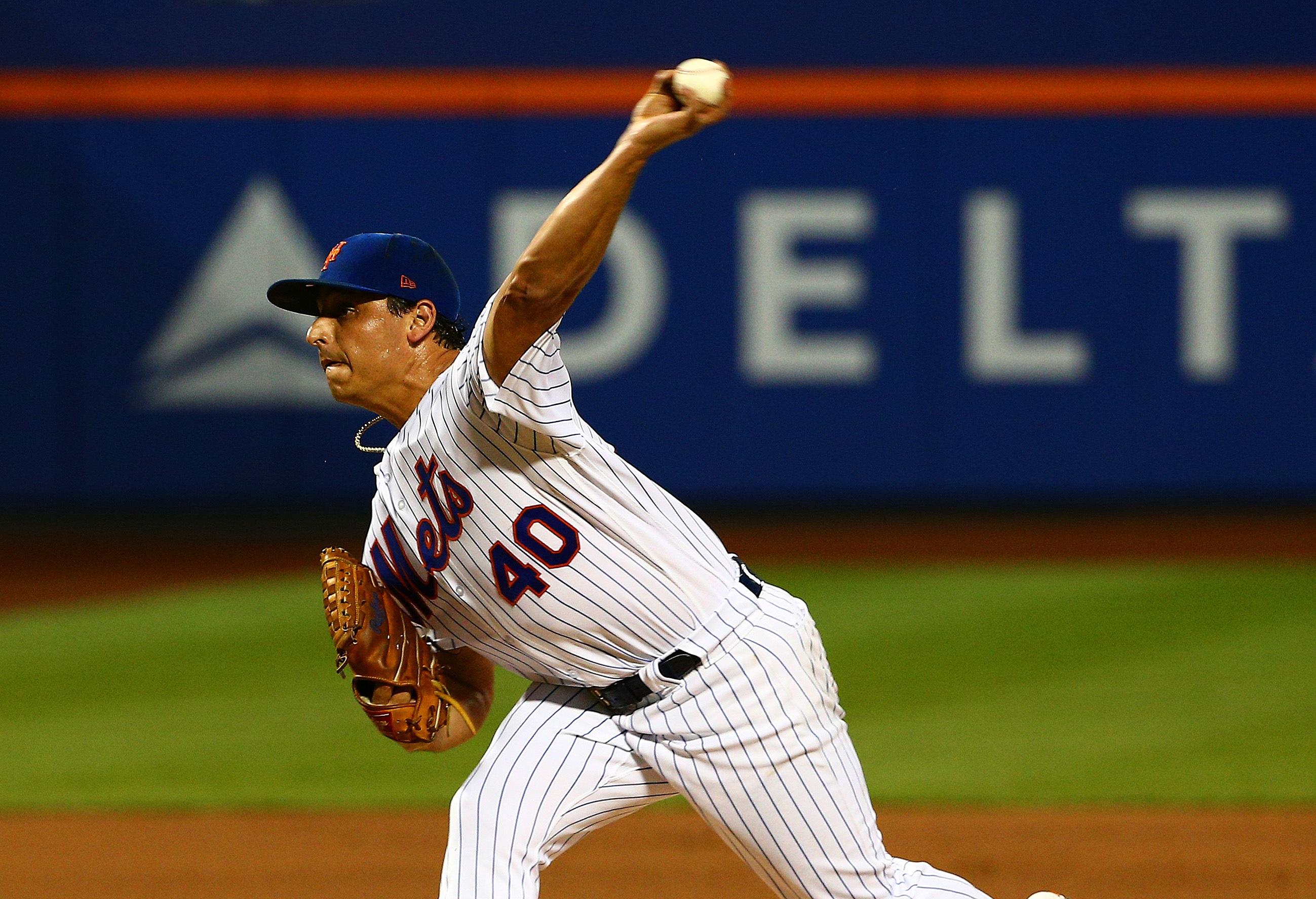 Sep 20, 2018; Washington, DC, USA; New York Mets starting pitcher Jason Vargas (40) delivers a pitch during the second inning against the Washington Nationals at Nationals Park. Mandatory Credit: Tommy Gilligan-USA TODAY Sports