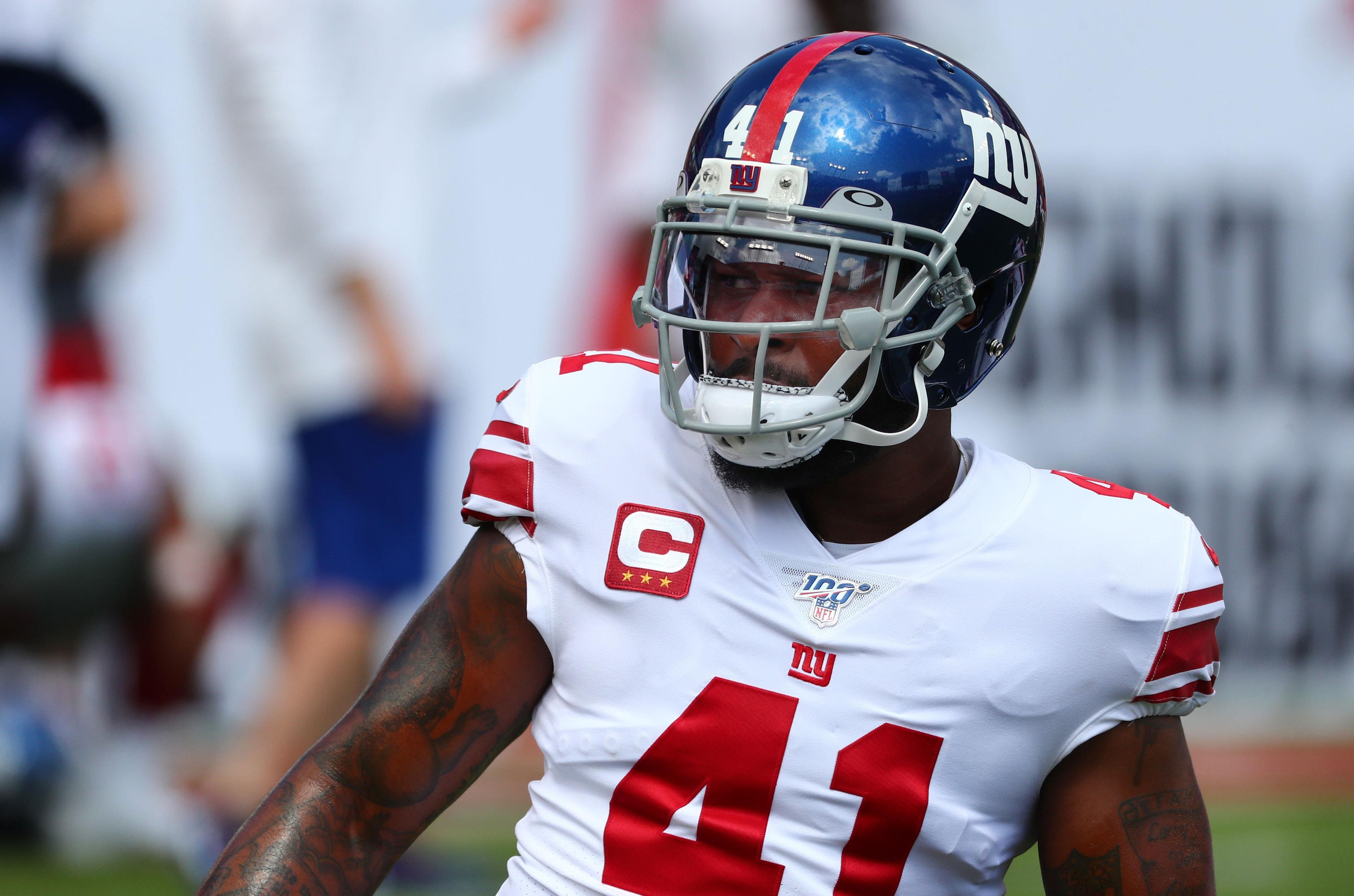 Sep 22, 2019; Tampa, FL, USA; New York Giants free safety Antoine Bethea (41) works out prior to the game at Raymond James Stadium. Mandatory Credit: Kim Klement-USA TODAY Sports / Kim Klement