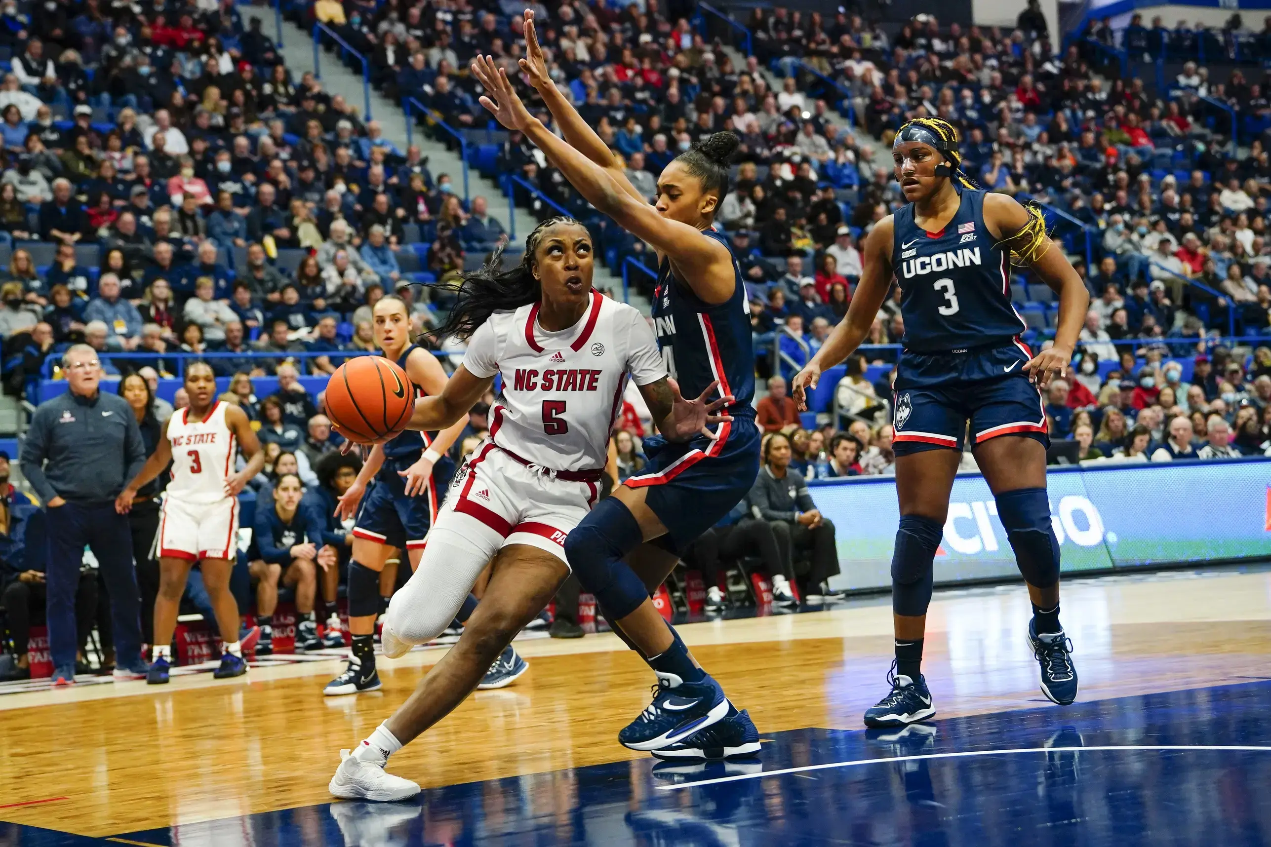 North Carolina State Wolfpack forward Jada Boyd (5) dribbles the ball against Connecticut Huskies forward Aubrey Griffin (44) during the first half at XL Center. / Gregory Fisher-USA TODAY Sports