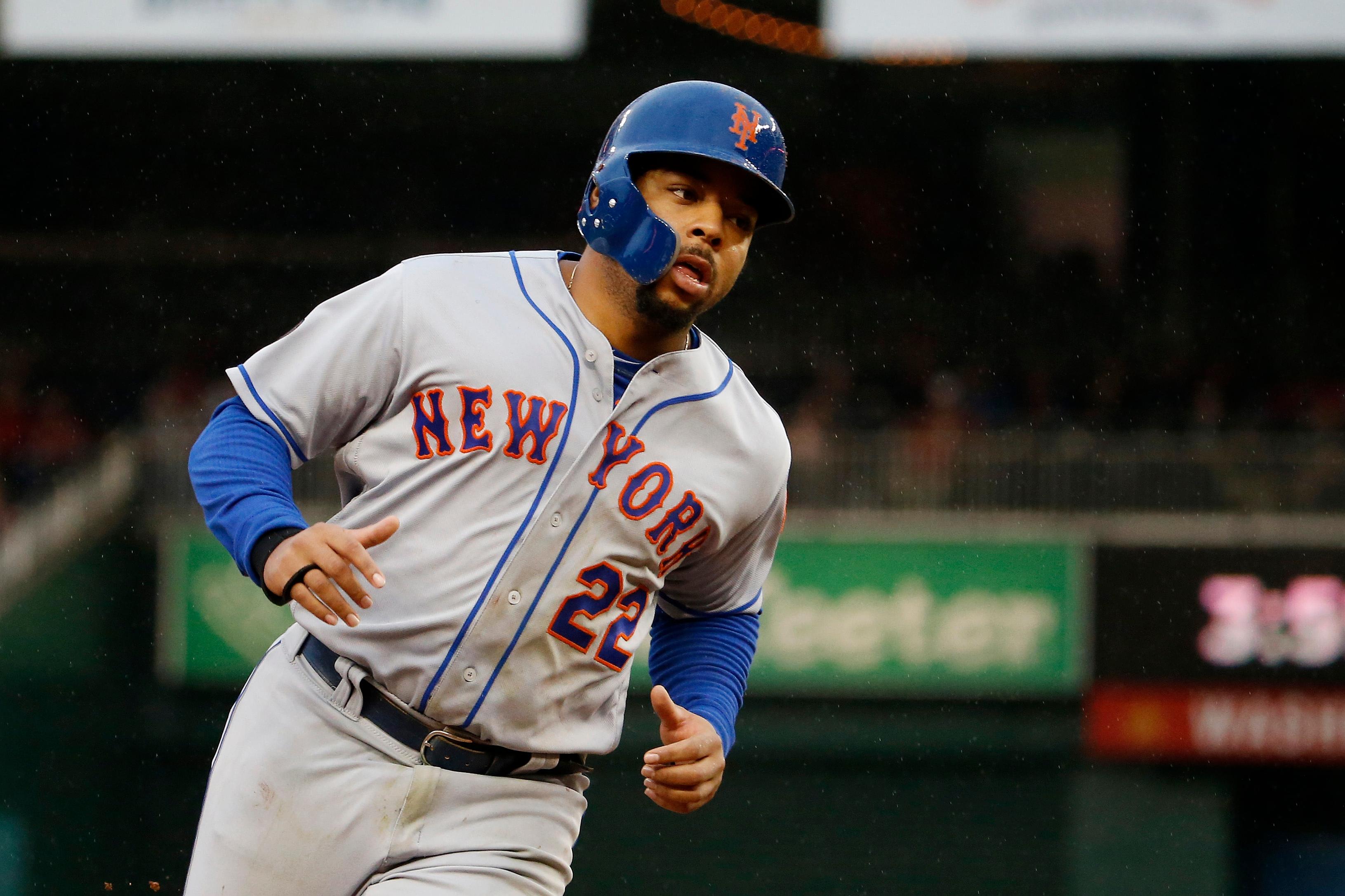 With depth dwindling, Mets now open to Dominic Smith in outfield