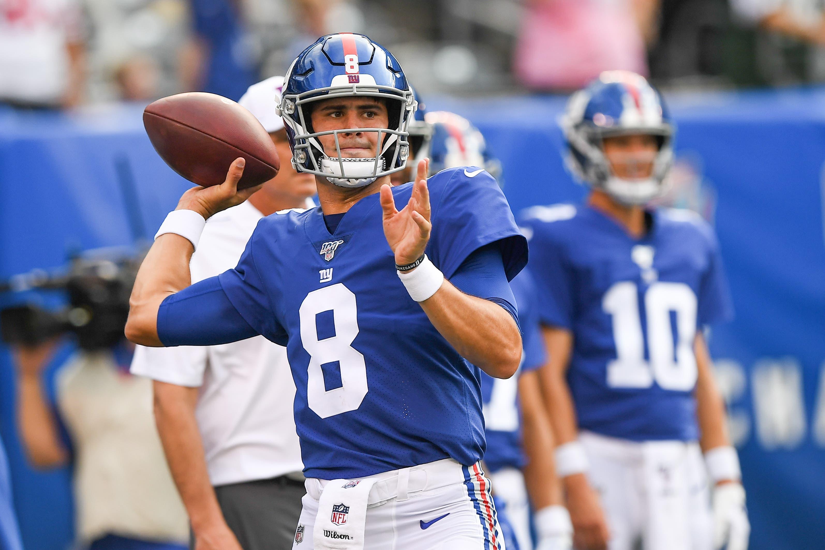 Aug 8, 2019; East Rutherford, NJ, USA; New York Giants quarterback Daniel Jones (8) warms up before the preseason game between The New York Giants and The New York Jets at MetLife Stadium. Mandatory Credit: Dennis Schneidler-USA TODAY Sports / Dennis Schneidler