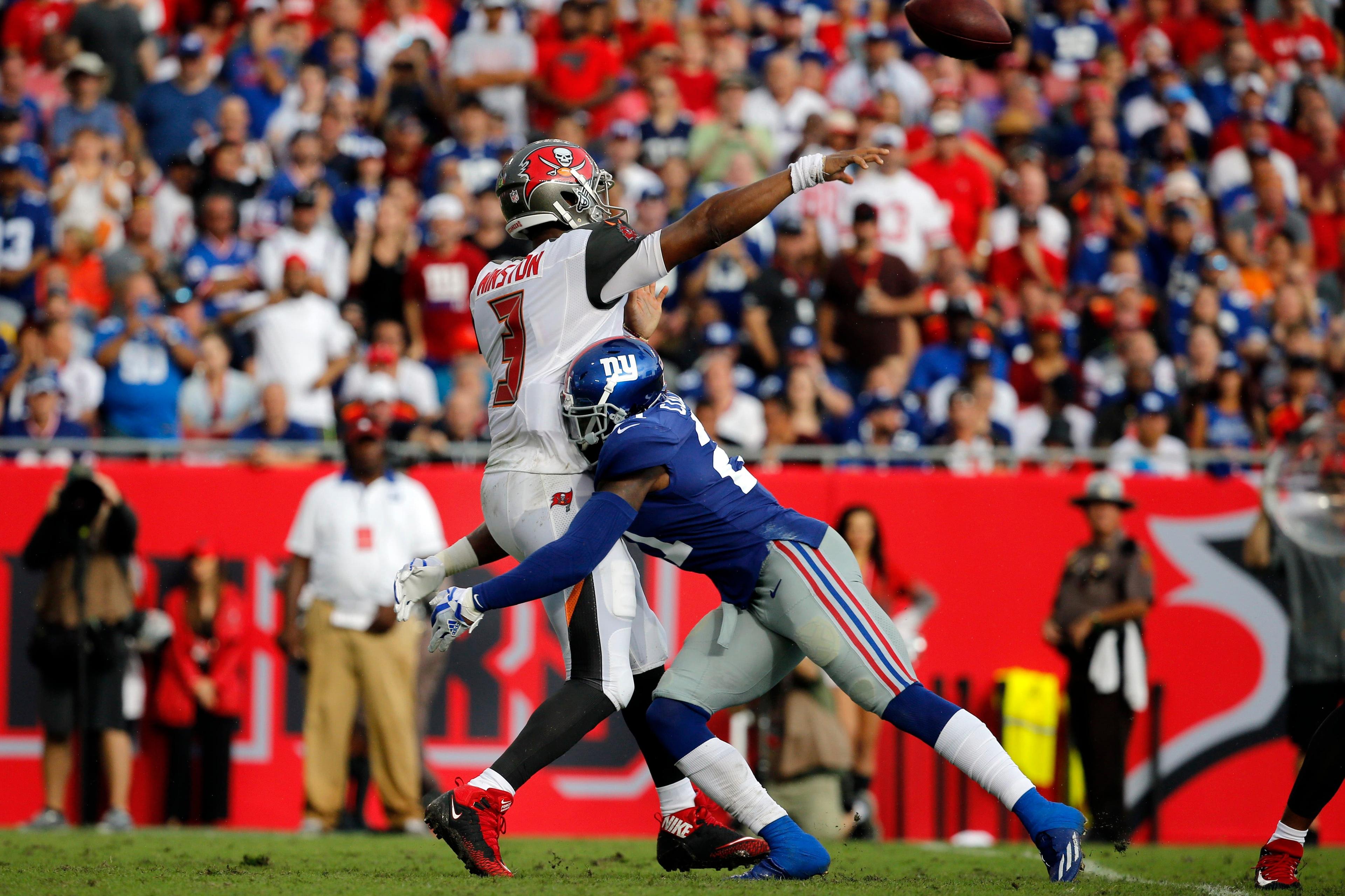 Oct 1, 2017; Tampa, FL, USA;New York Giants strong safety Landon Collins (21) pressures Tampa Bay Buccaneers quarterback Jameis Winston (3) during the first half at Raymond James Stadium. Mandatory Credit: Kim Klement-USA TODAY Sports / Kim Klement