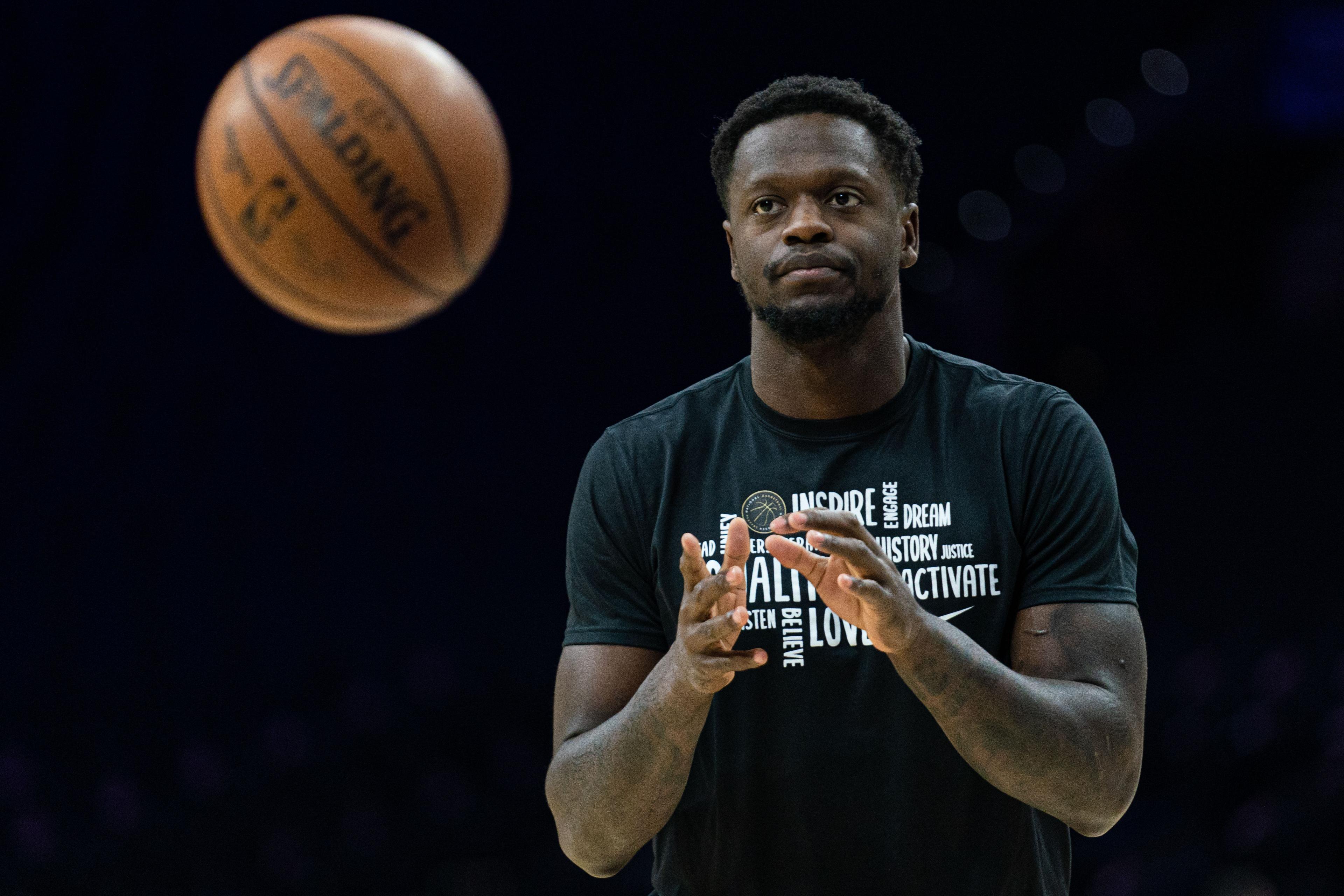 Knicks' Julius Randle, Bobby Portis, Dennis Smith Jr. finding ways to give back during coronavirus outbreak