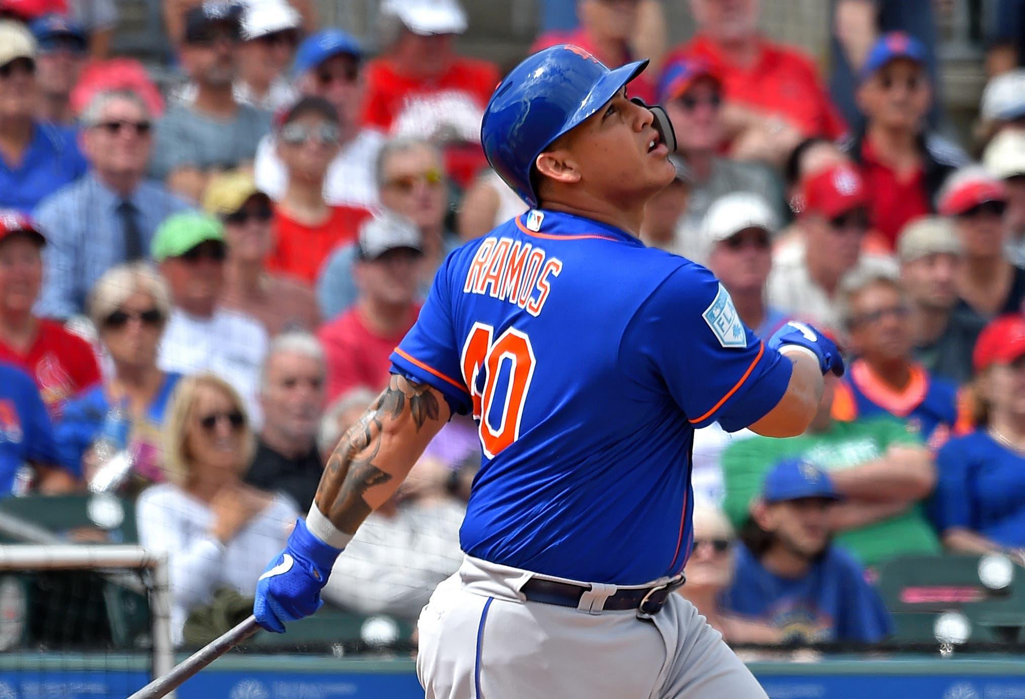 Feb 28, 2019; Jupiter, FL, USA; New York Mets catcher Wilson Ramos (40) connects for a base hit against the St. Louis Cardinals at Roger Dean Chevrolet Stadium. Mandatory Credit: Steve Mitchell-USA TODAY Sports / Steve Mitchell