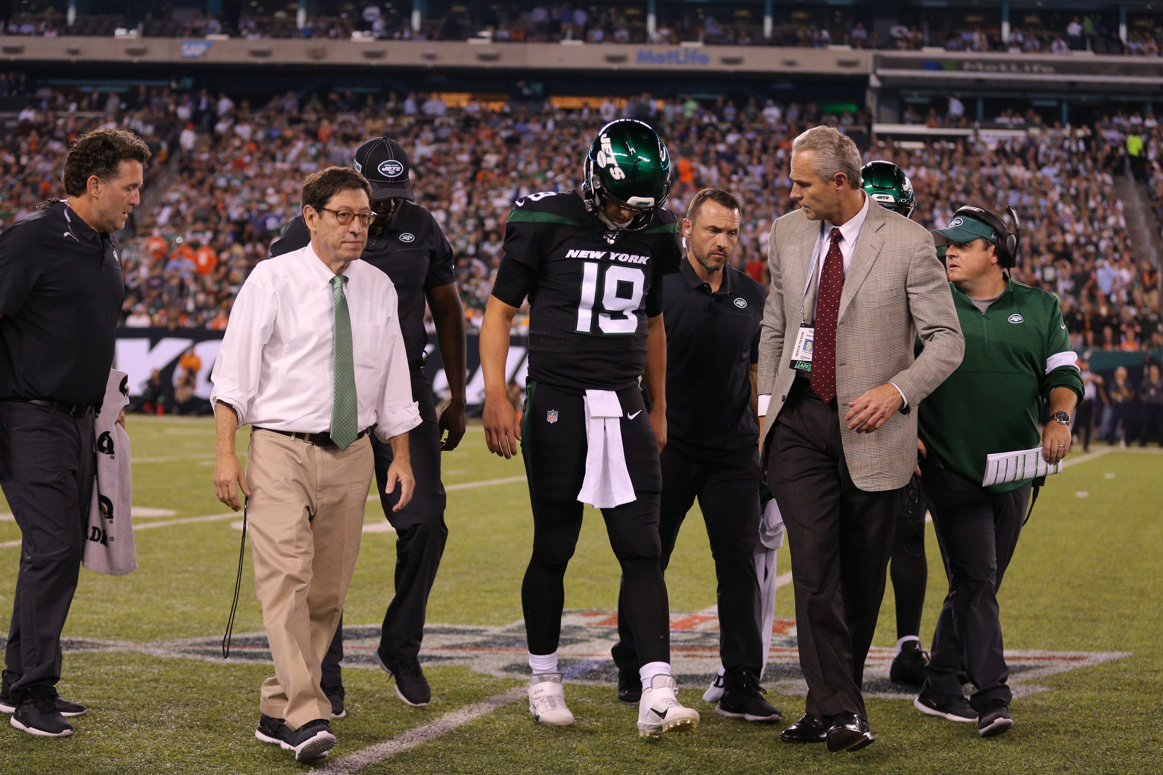 Sep 16, 2019; East Rutherford, NJ, USA; New York Jets quarterback Trevor Siemian (19) walks off the field after an injury during the second quarter against the Cleveland Browns at MetLife Stadium. Mandatory Credit: Brad Penner-USA TODAY Sports