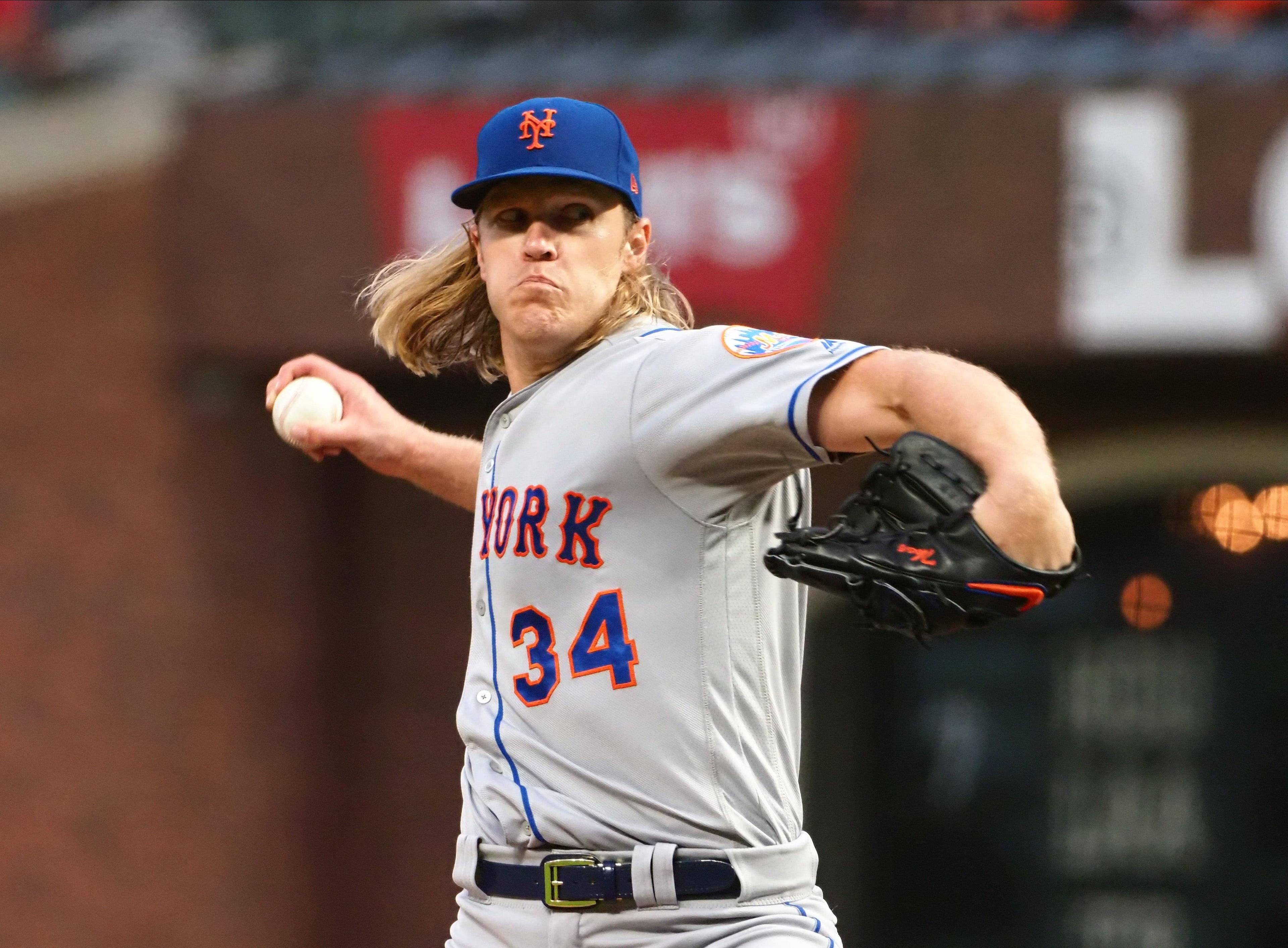 New York Mets starting pitcher Noah Syndergaard (34) pitches against the San Francisco Giants during the fifth inning at Oracle Park. / Kelley L Cox/USA TODAY Sports