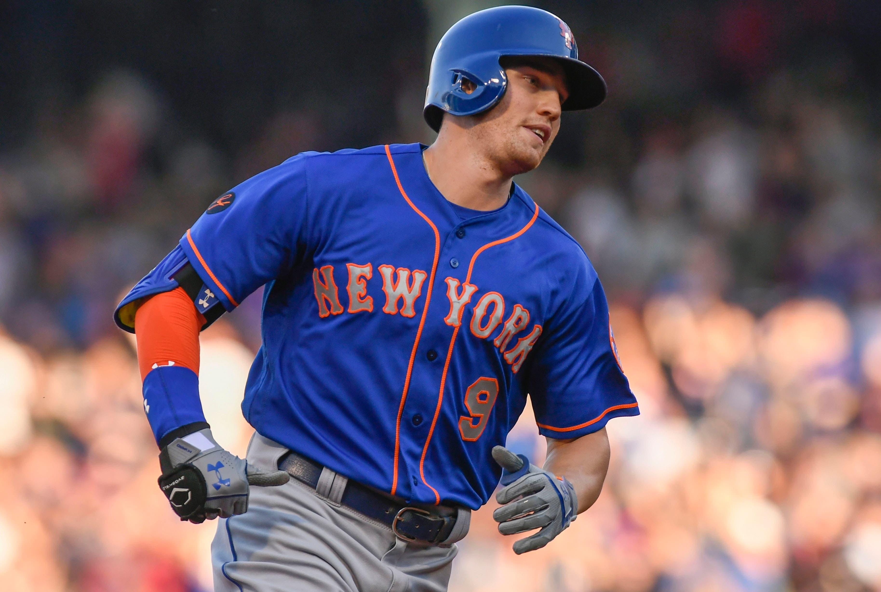 Sep 15, 2018; Boston, MA, USA; New York Mets right fielder Brandon Nimmo (9) rounds the bases after hitting a three run home run during the fourth inning against the Boston Red Sox at Fenway Park. Mandatory Credit: Bob DeChiara-USA TODAY Sports / Bob DeChiara