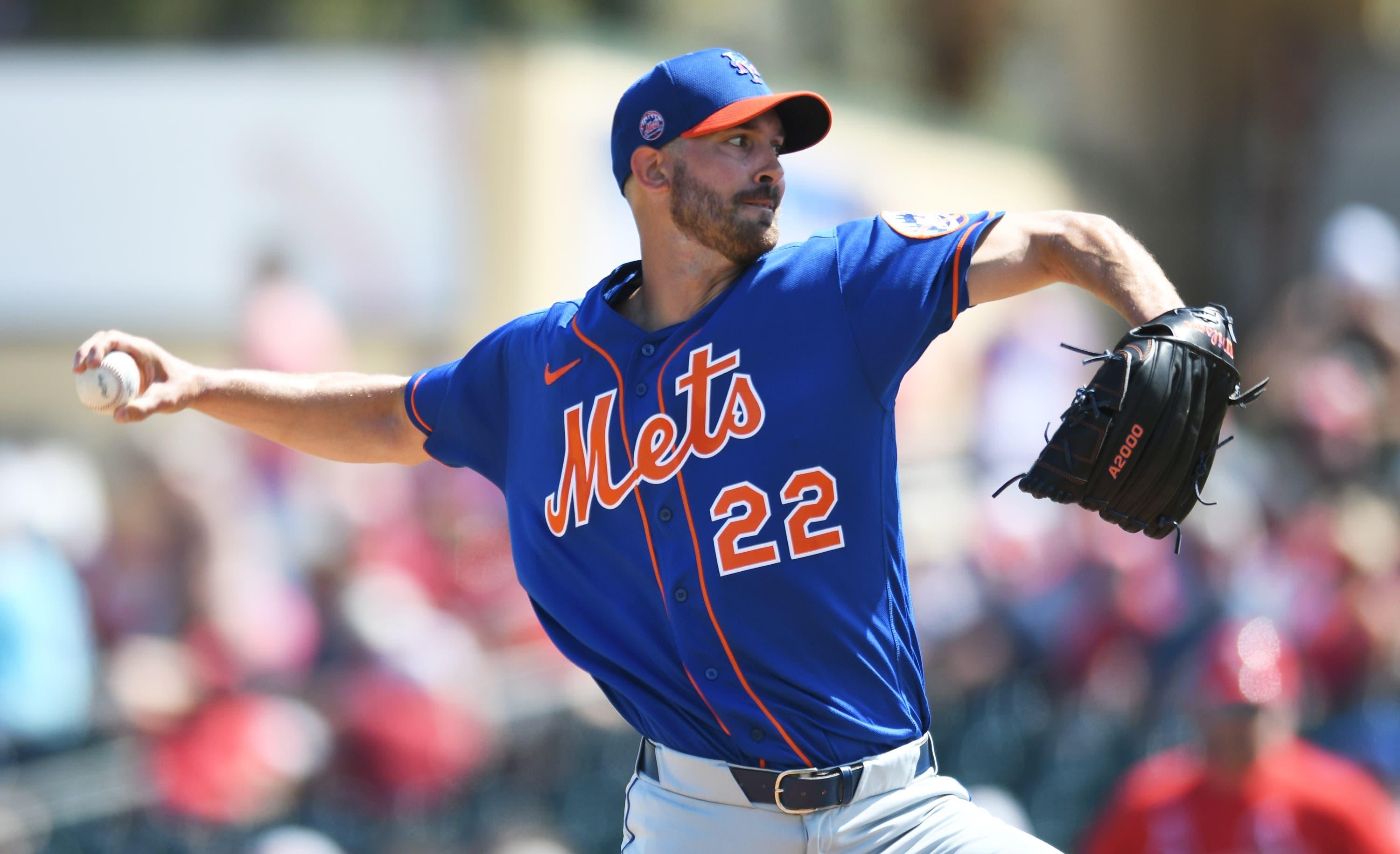 Mar 5, 2020; Jupiter, Florida, USA; New York Mets pitcher Rick Porcello (22) throws a pitch against the St. Louis Cardinals at Roger Dean Chevrolet Stadium. Mandatory Credit: Jim Rassol-USA TODAY Sports / Jim Rassol