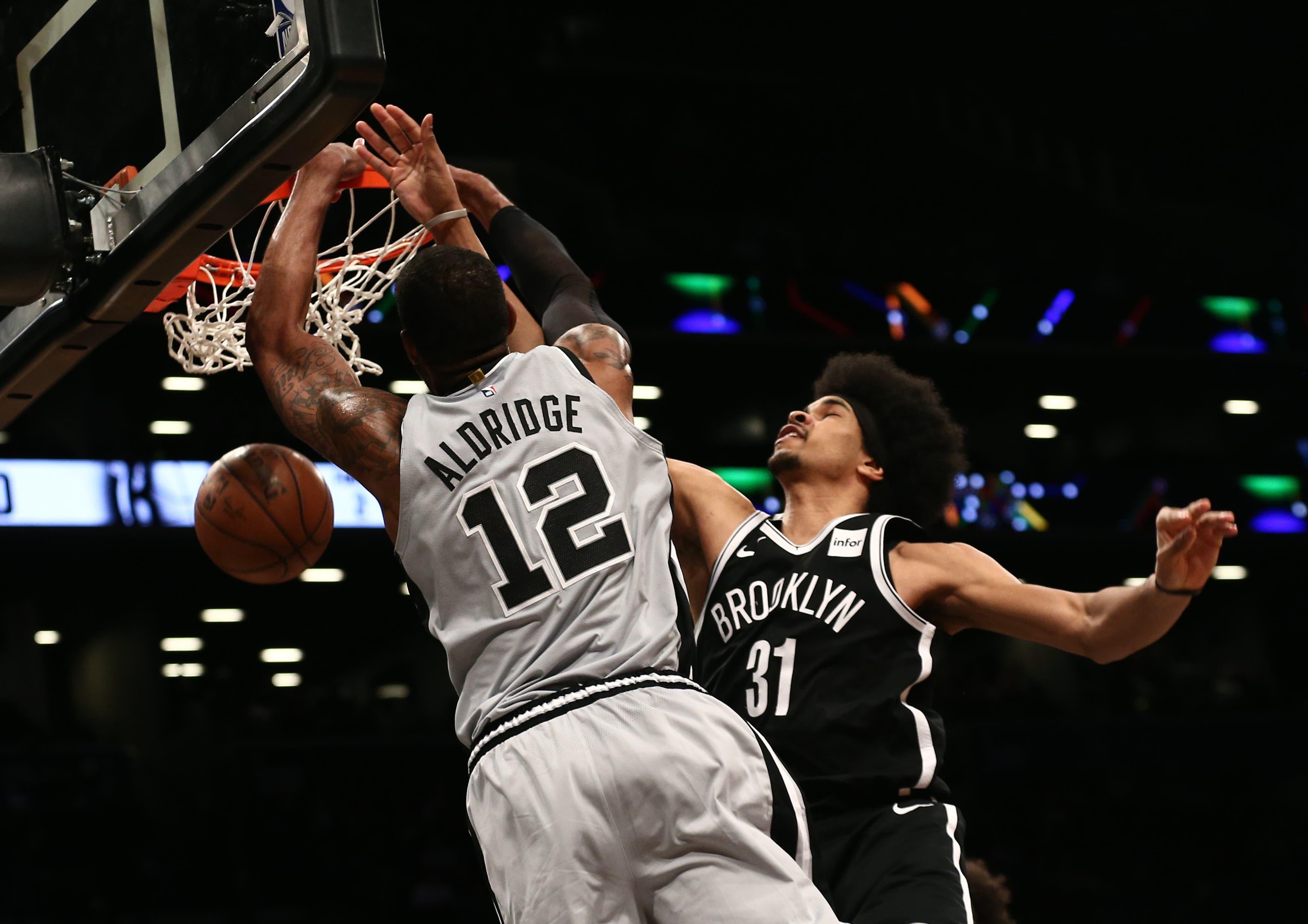 San Antonio Spurs center LaMarcus Aldridge puts up a shot against Brooklyn Nets center Jarrett Allen in the second quarter at Barclays Center. / Nicole Sweet/USA TODAY Sports