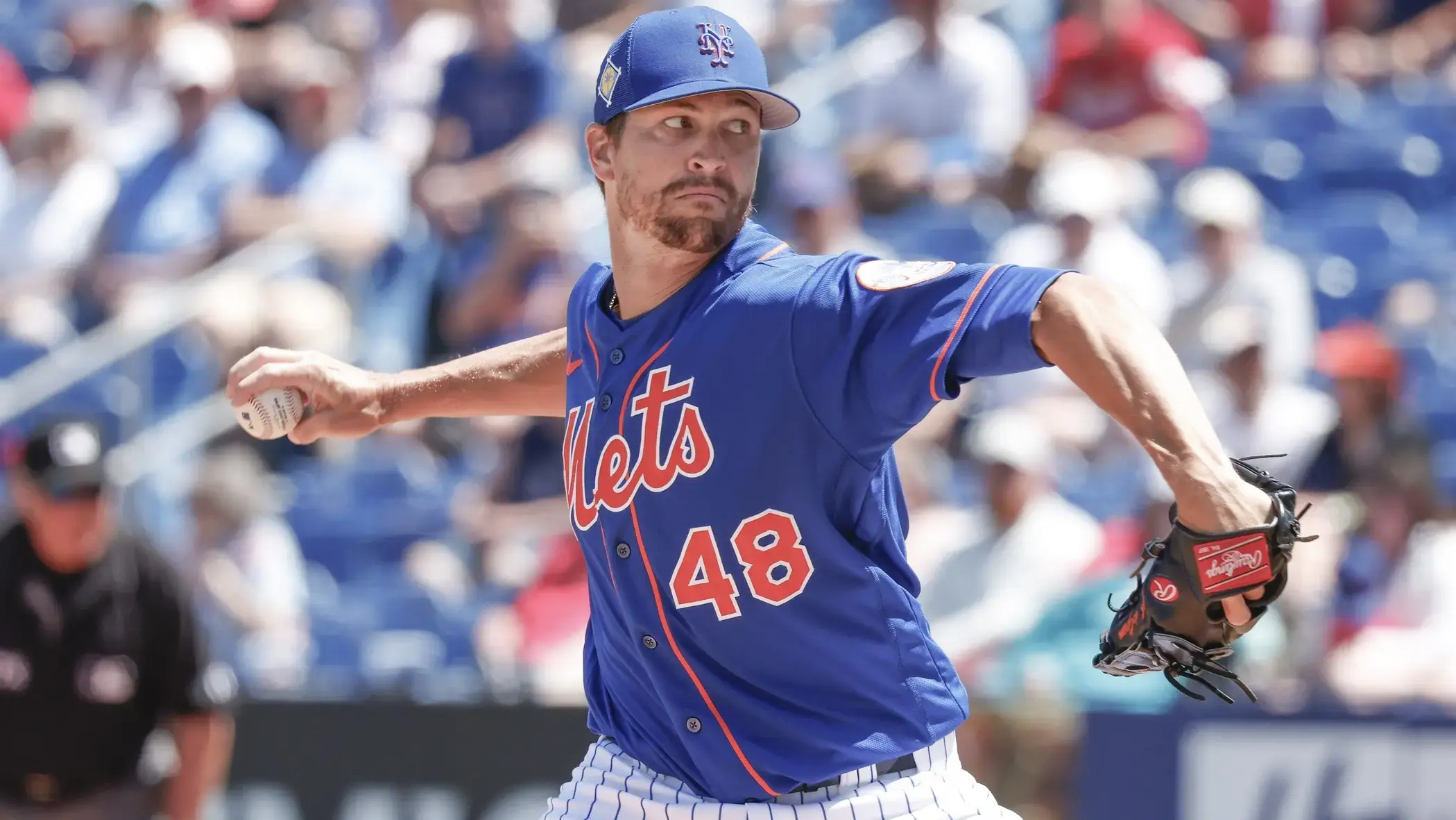 Mar 27, 2022; Port St. Lucie, Florida, USA; New York Mets starting pitcher Jacob deGrom (48) throws a pitch in the first inning during spring training against the St. Louis Cardinals at Clover Park. / Reinhold Matay-USA TODAY Sports