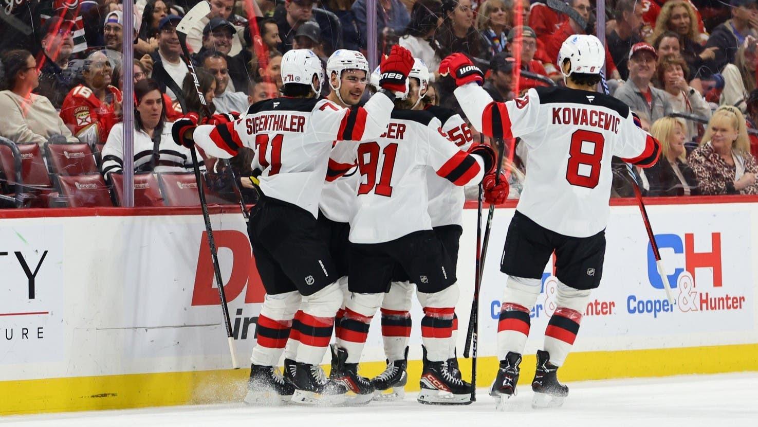 Nov 12, 2024; Sunrise, Florida, USA; New Jersey Devils right wing Timo Meier (28) celebrates with teammates after scoring against the Florida Panthers during the second period at Amerant Bank Arena. / Sam Navarro-Imagn Images