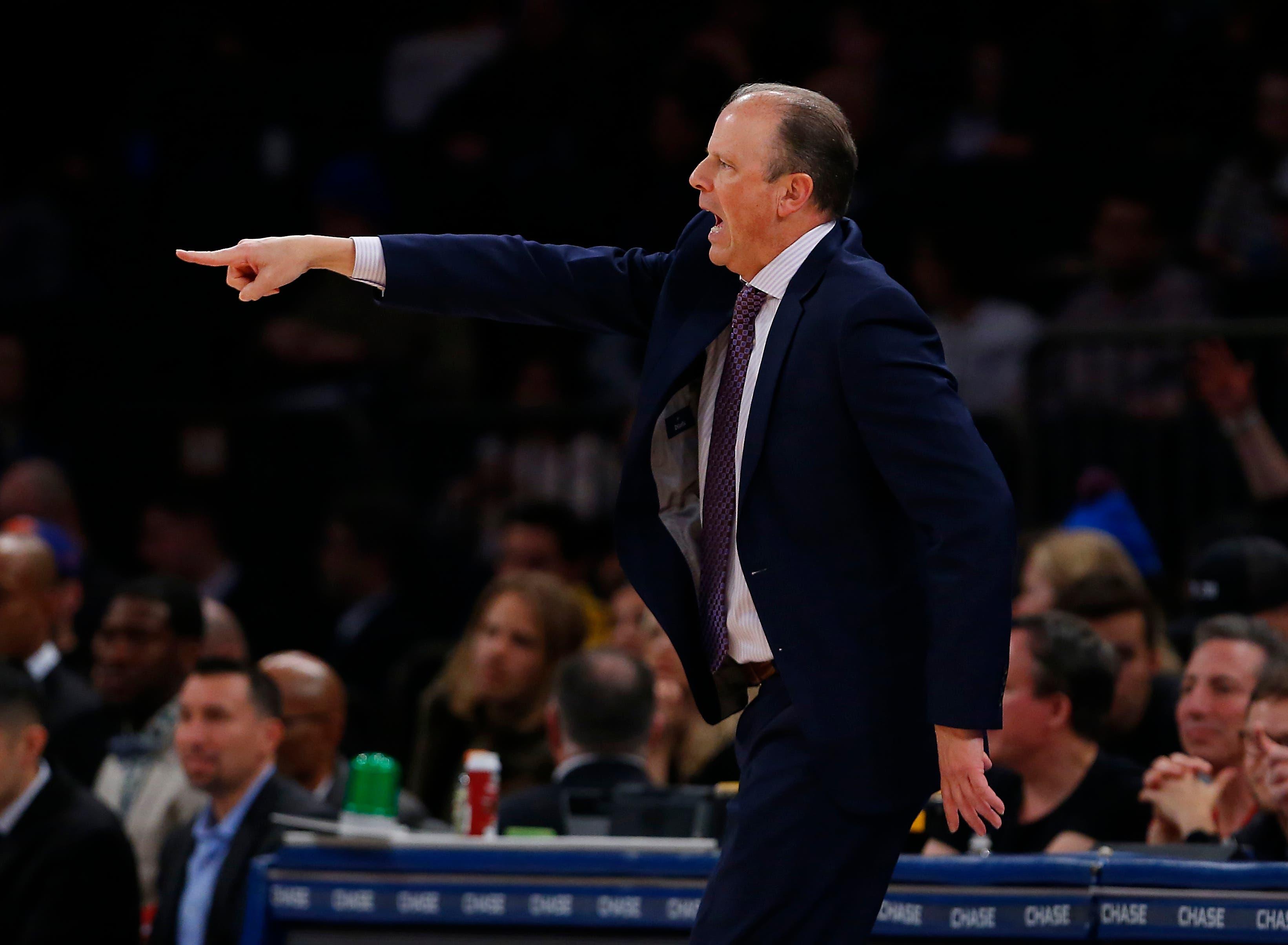 Dec 7, 2019; New York, NY, USA; New York Knicks interim head coach Mike Miller coaches against the Indiana Pacers during the first half at Madison Square Garden. Mandatory Credit: Noah K. Murray-USA TODAY Sports / Noah K. Murray