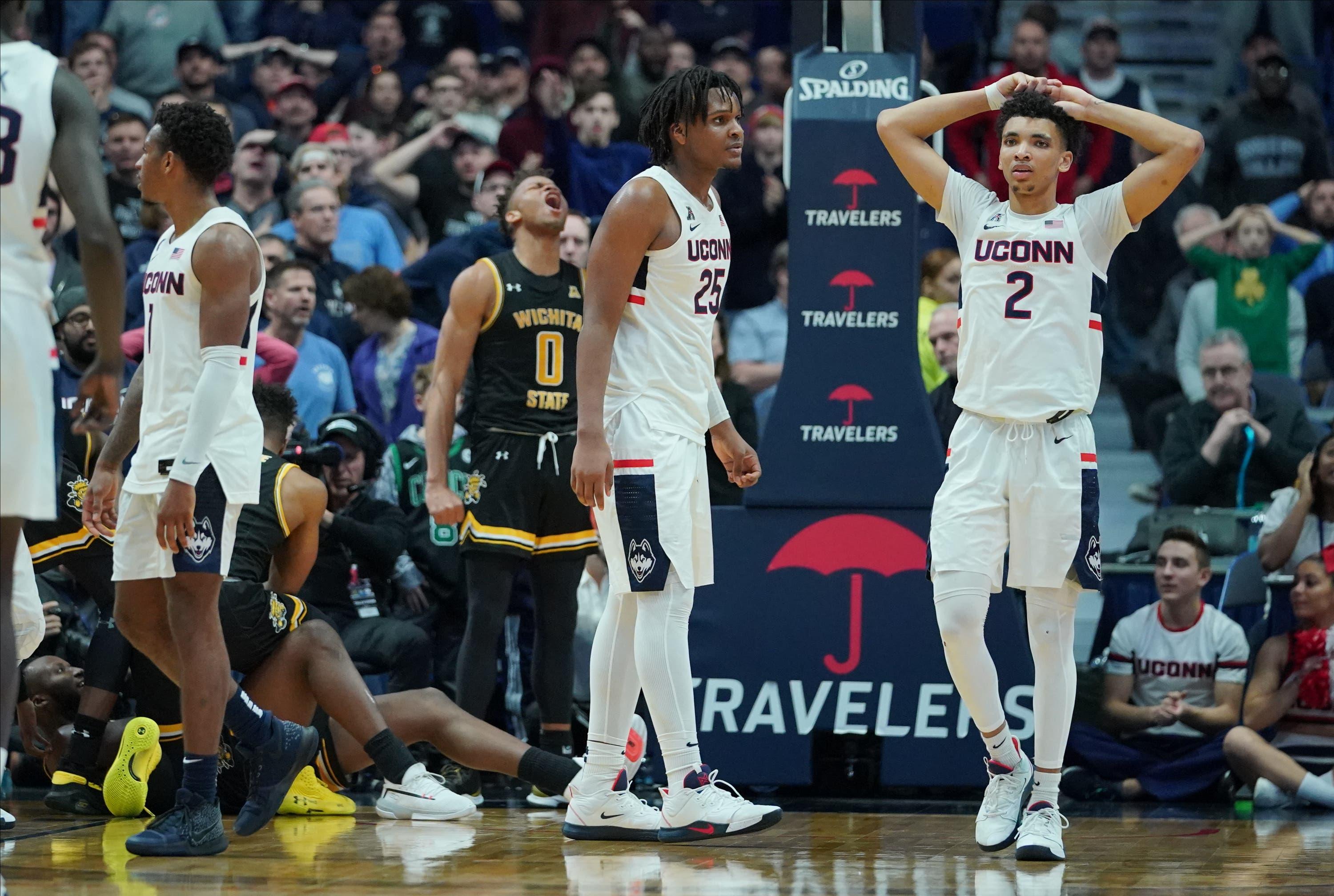 UConn basketball / David Butler II