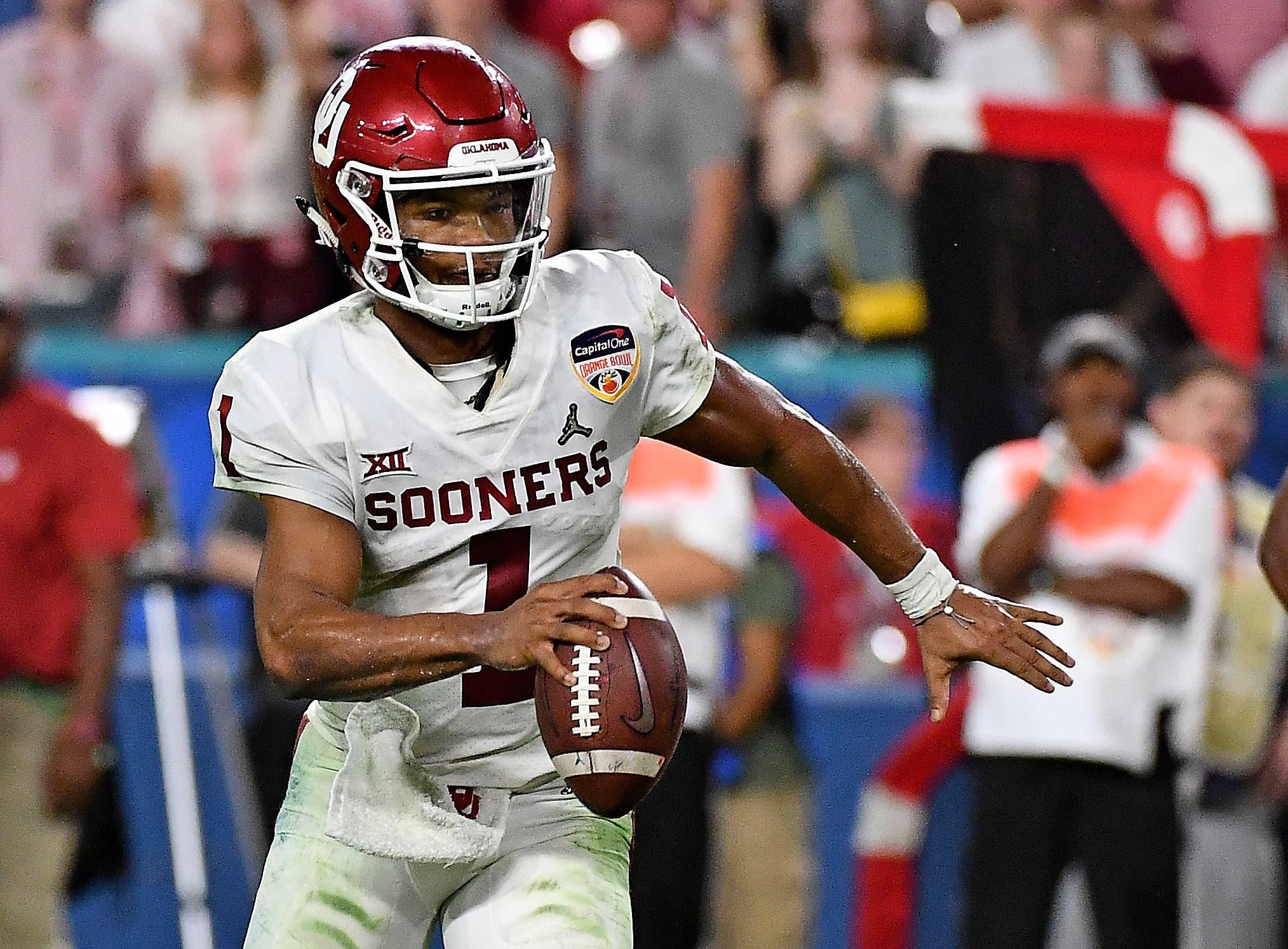 Oklahoma Sooners quarterback Kyler Murray looks on prior to the 2018 Orange Bowl at Hard Rock Stadium. / Jasen Vinlove/USA TODAY Sports