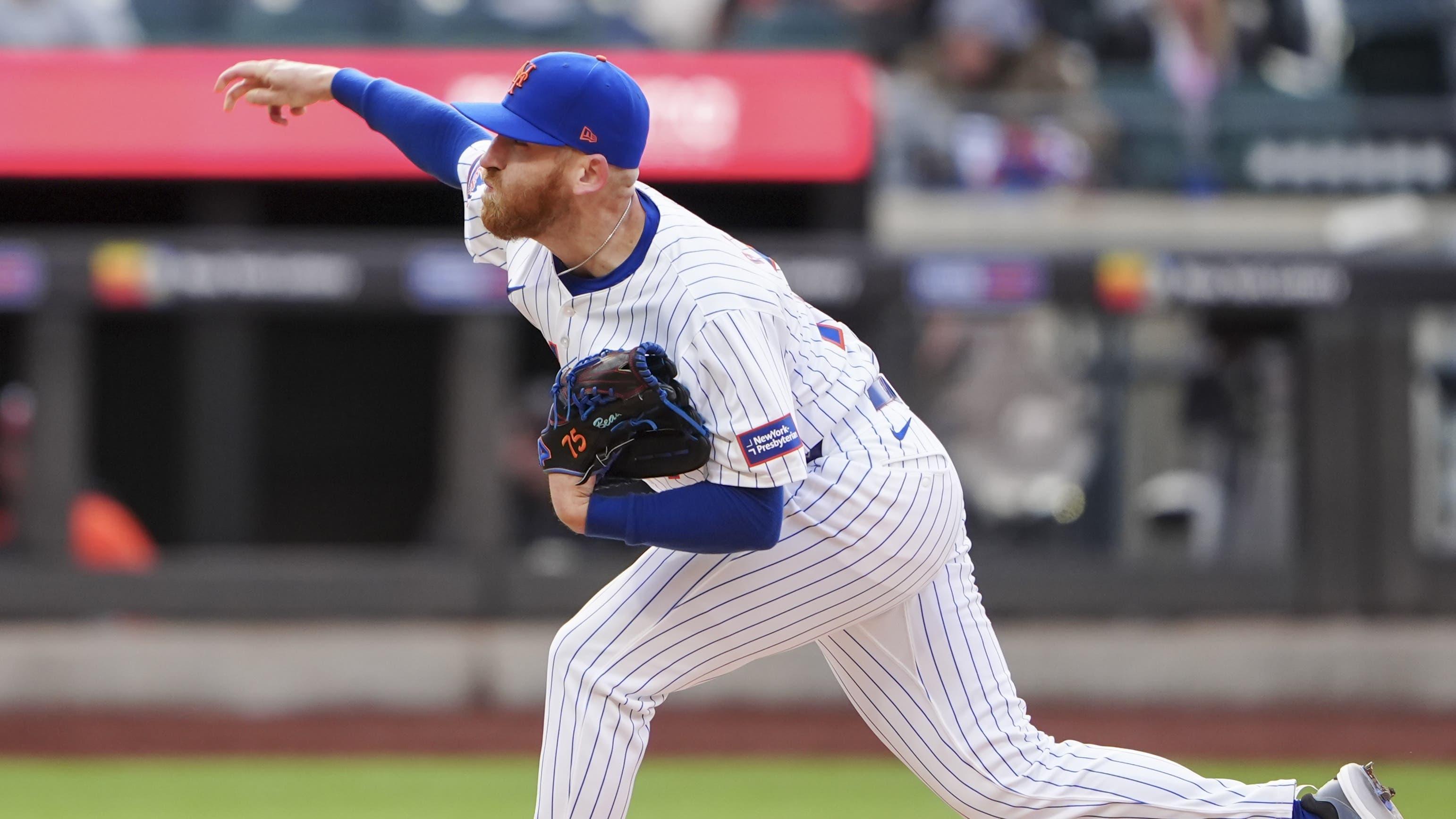 New York Mets pitcher Reed Garrett (75) delivers a pitch against the Detroit Tigers during the seventh inning at Citi Field / Gregory Fisher - USA Today Sports