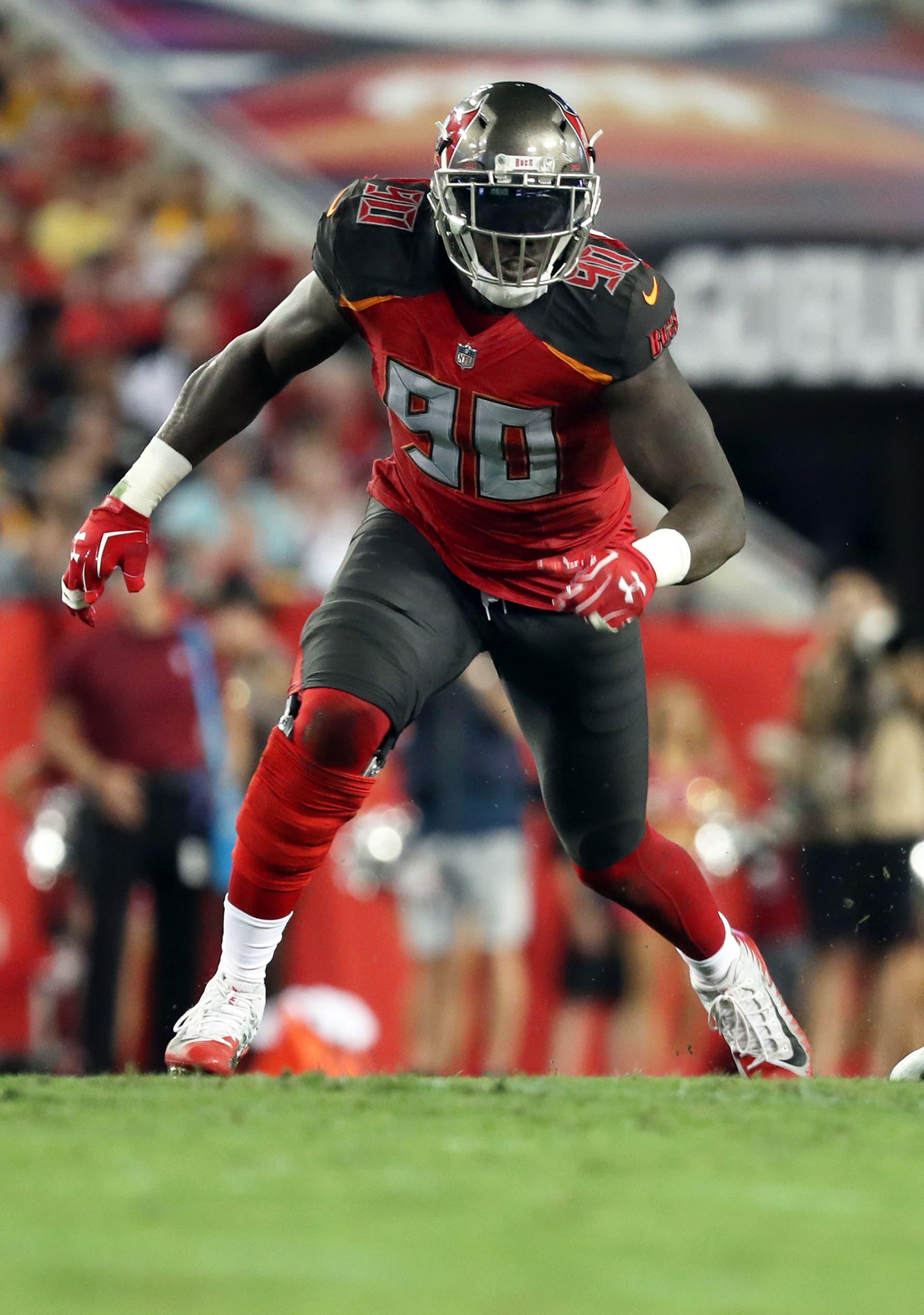 Tampa Bay Buccaneers defensive end Jason Pierre-Paul rushes during the second half at Raymond James Stadium. / Kim Klement/USA TODAY Sports