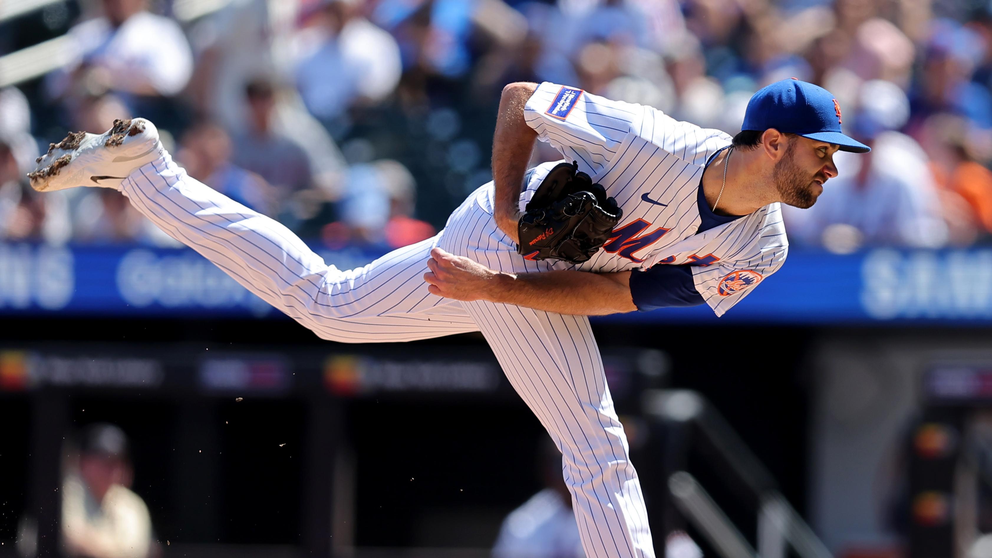 New York Mets starting pitcher David Peterson (23) follows through on a pitch against the Los Angeles Angels during the second inning at Citi Field / Brad Penner - USA TODAY Sports