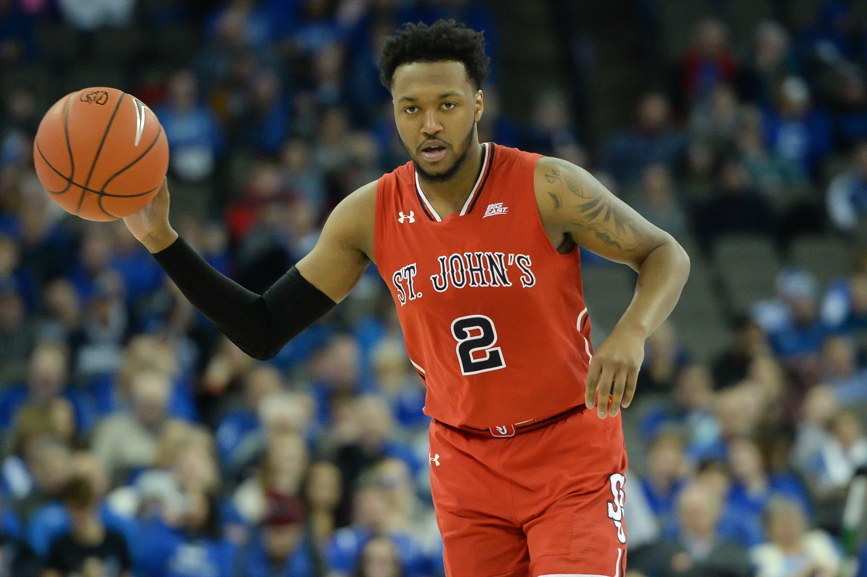 St. John's Red Storm guard Shamorie Ponds dribbles against the Creighton Bluejays in the second half at CHI Health Center Omaha. / Steven Branscombe/USA TODAY Sports