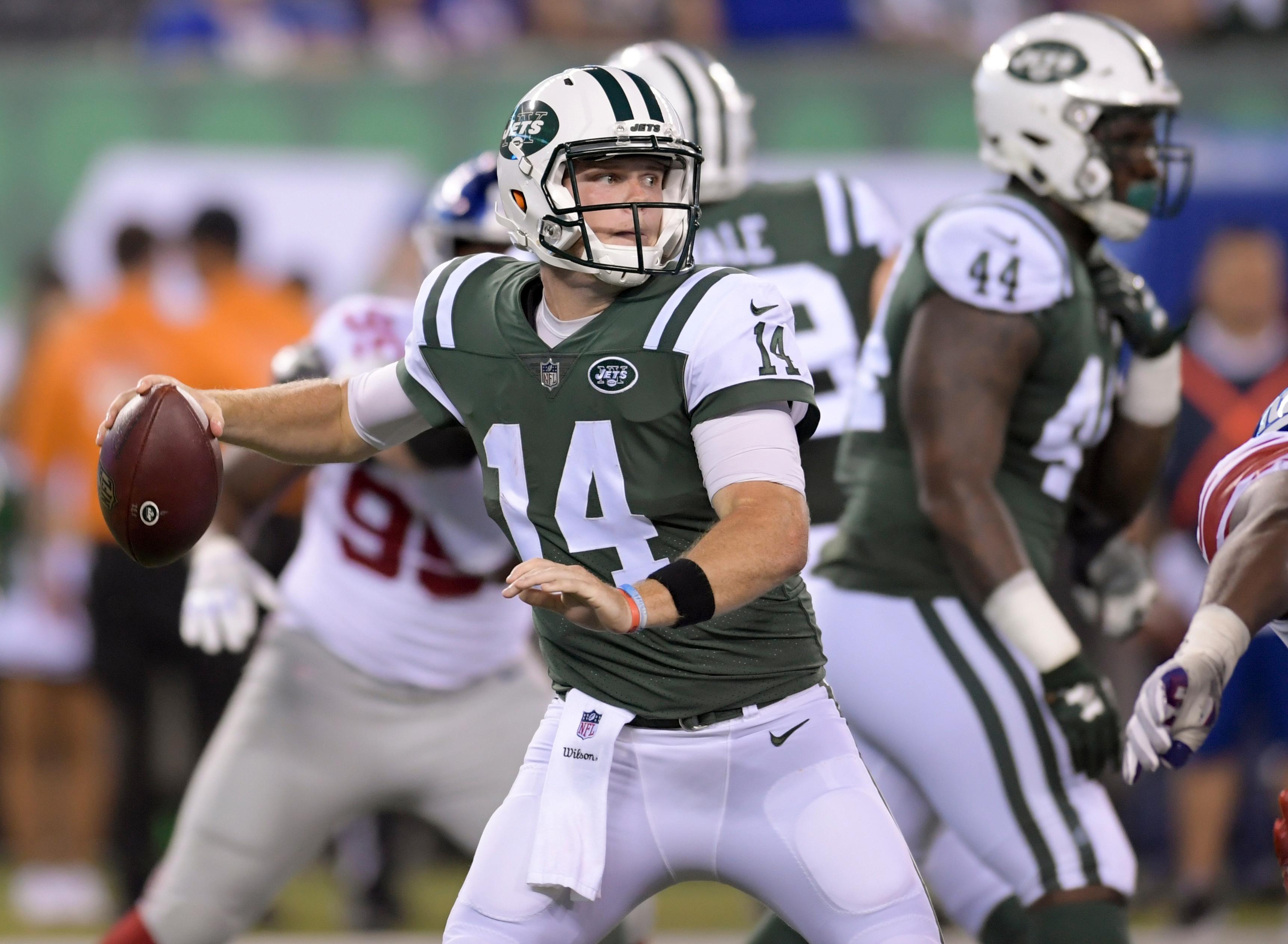 Bowles, Darnold comment on Jets' quarterback competition