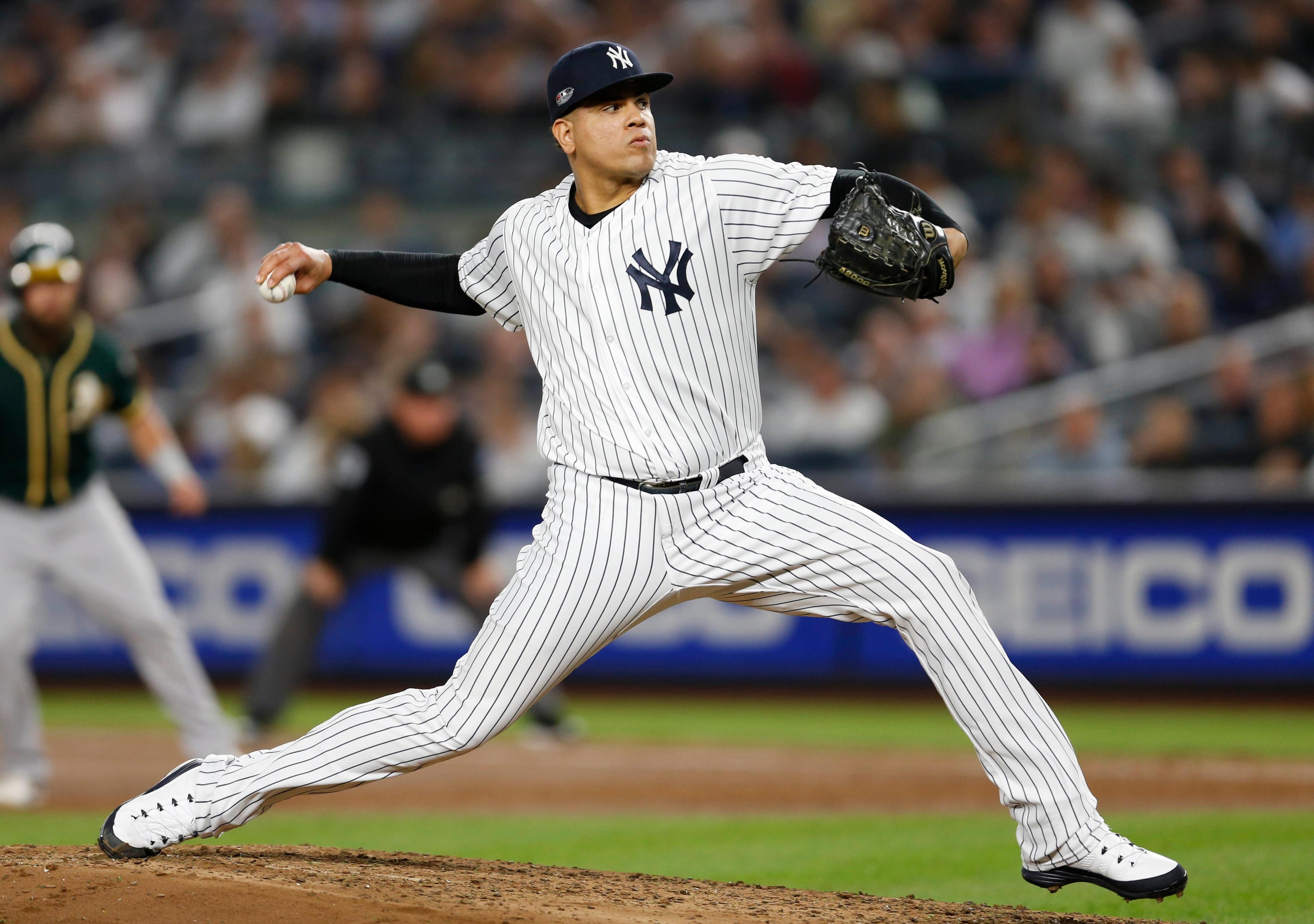 Mets looking at free agent Dellin Betances