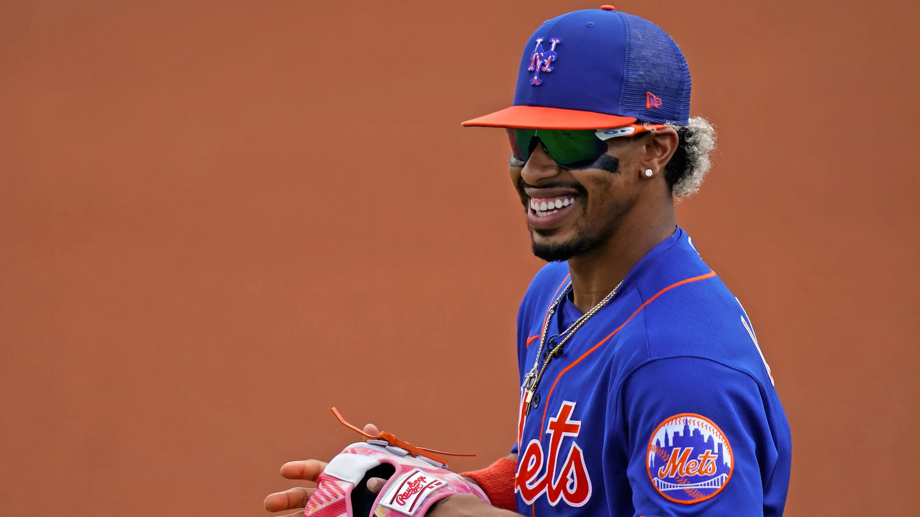 Mar 16, 2021; Port St. Lucie, Florida, USA; New York Mets shortstop Francisco Lindor (12) warms up prior to the spring training game against the Houston Astros at Clover Park. / Jasen Vinlove-USA TODAY Sports