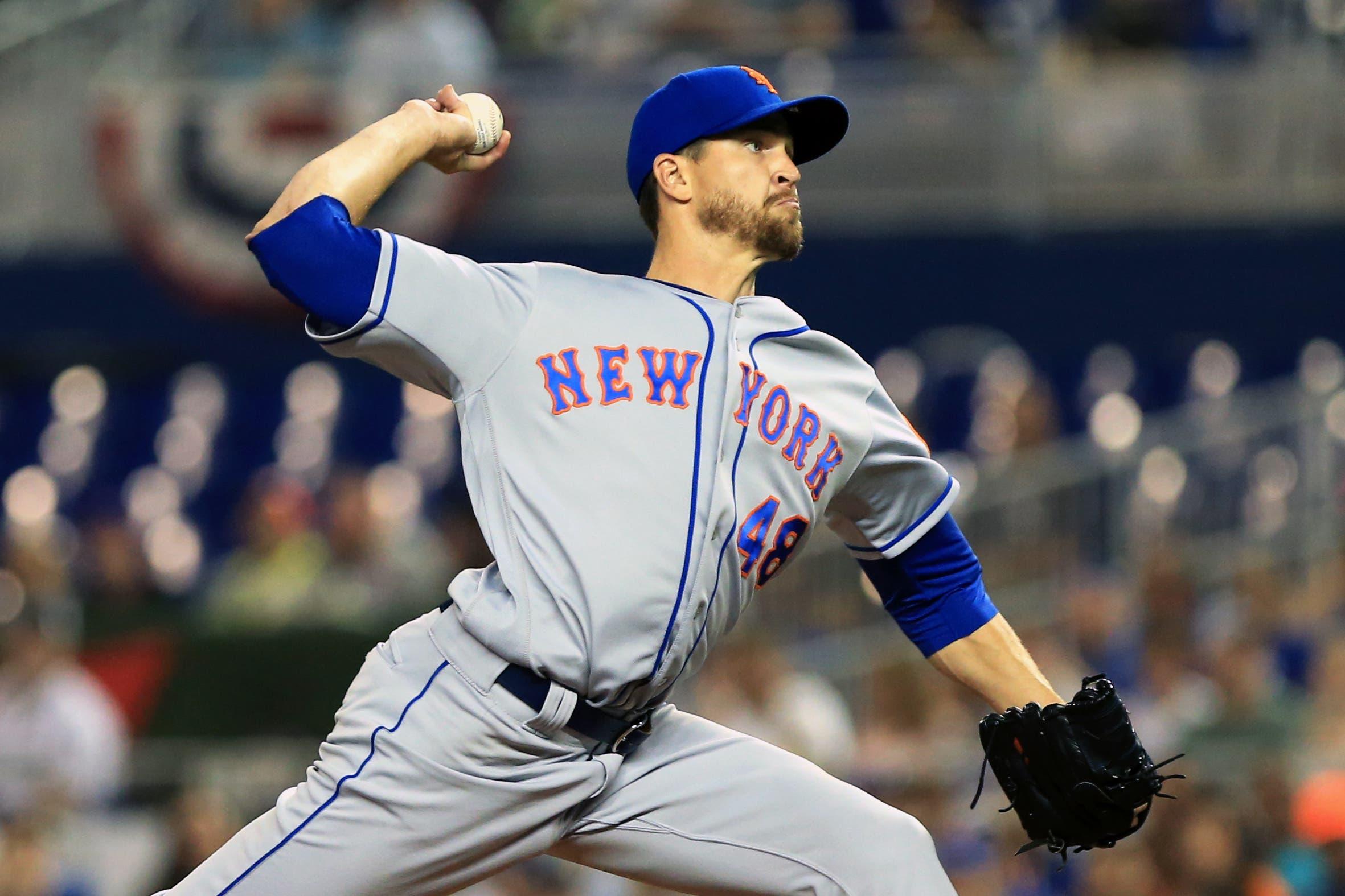 Apr 3, 2019; Miami, FL, USA; New York Mets starting pitcher Jacob deGrom (48) delivers a pitch in the first inning of the game against the Miami Marlins at Marlins Park. Mandatory Credit: Sam Navarro-USA TODAY Sports / Sam Navarro