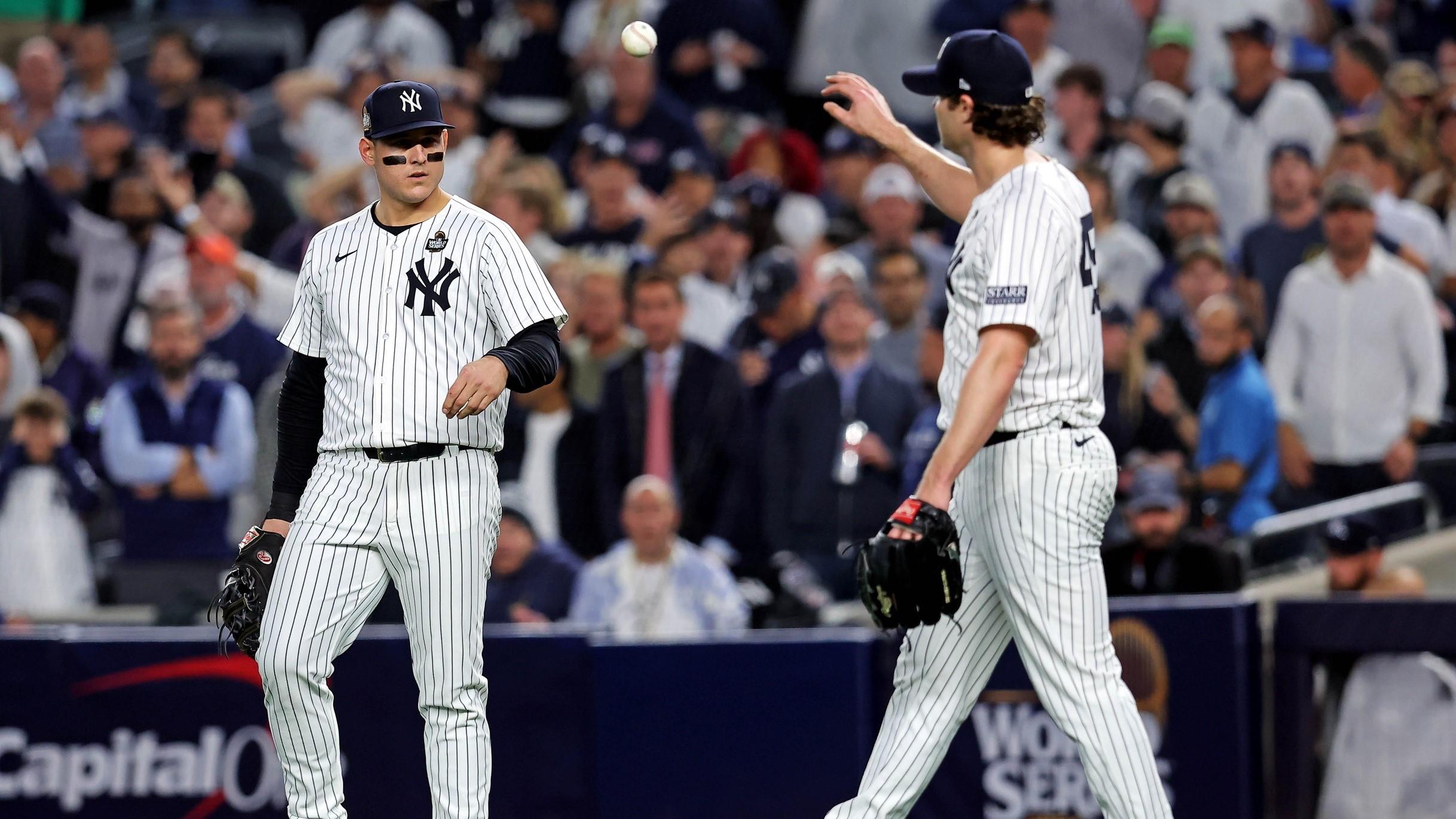 Defensive miscues end Yankees' season after 7-6 loss to Dodgers in World Series Game 5