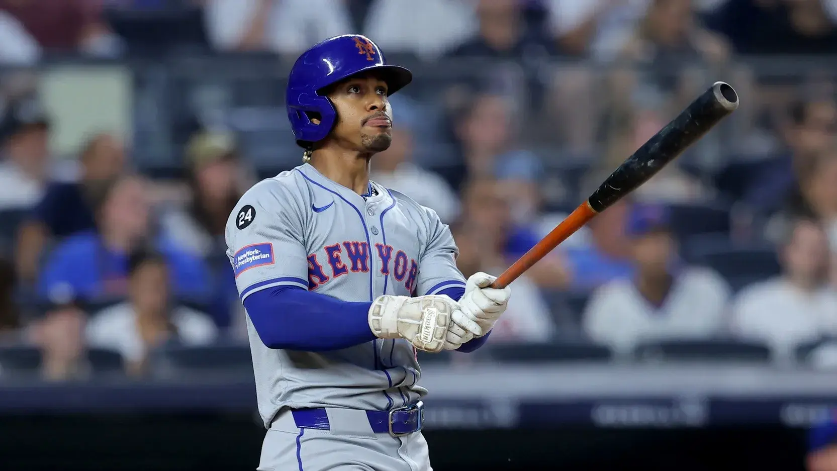 New York Mets shortstop Francisco Lindor (12) watches his two run home run against the New York Yankees during the fifth inning at Yankee Stadium. / Brad Penner-USA TODAY Sports