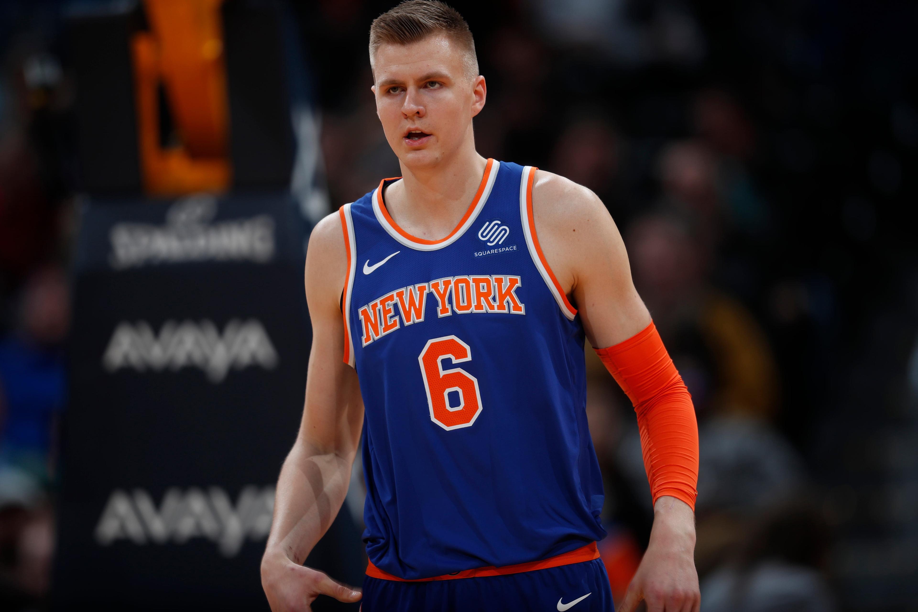 New York Knicks forward Kristaps Porzingis (6) in the first half of an NBA basketball game Thursday, Jan. 25, 2018, in Denver. (AP Photo/David Zalubowski) / David Zalubowski/AP