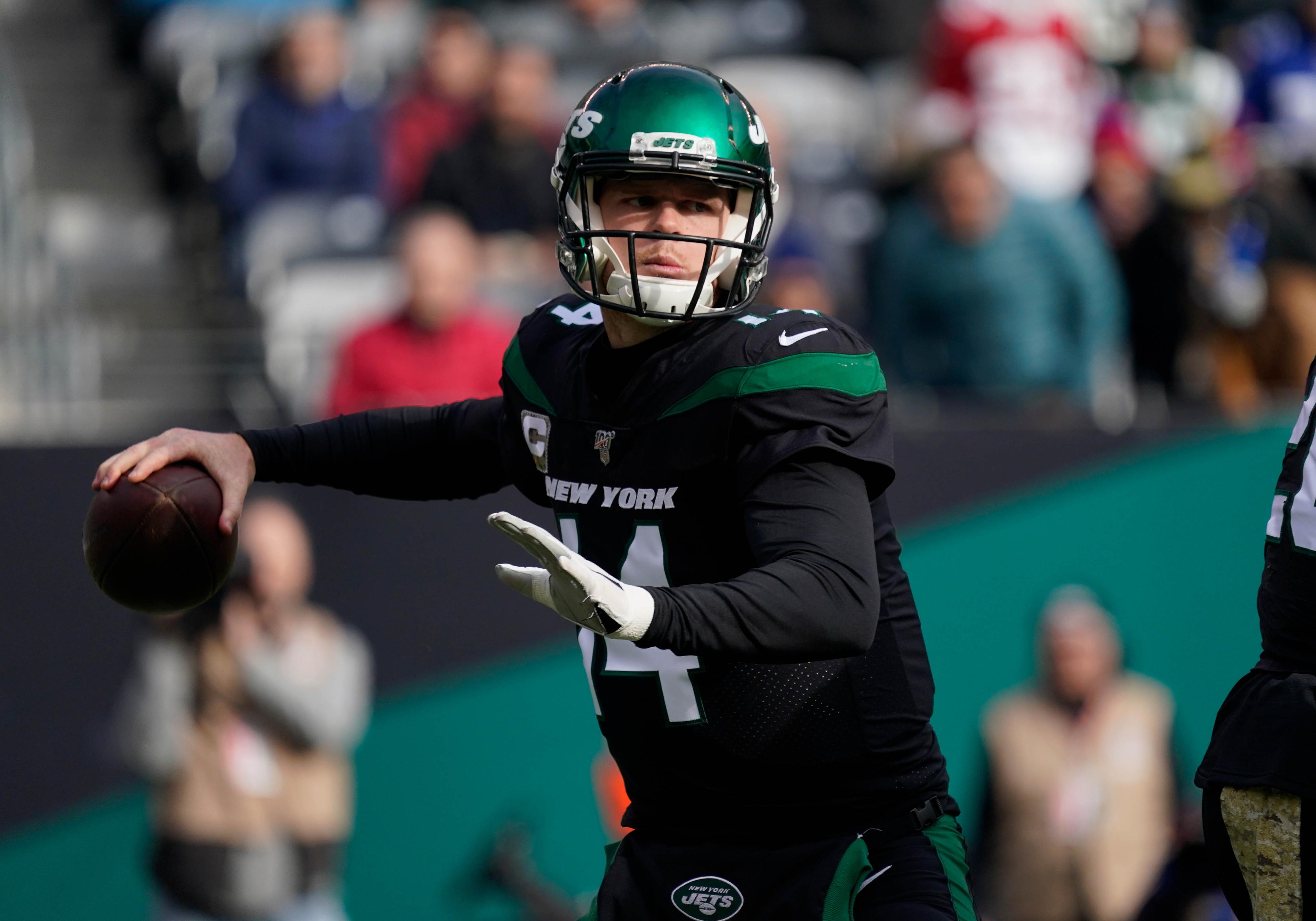 Nov 10, 2019; East Rutherford, NJ, USA; 
New York Jets quarterback Sam Darnold (14) throws in the 1st quarter against the Giants at MetLife Stadium. Mandatory Credit: Robert Deutsch-USA TODAY Sports