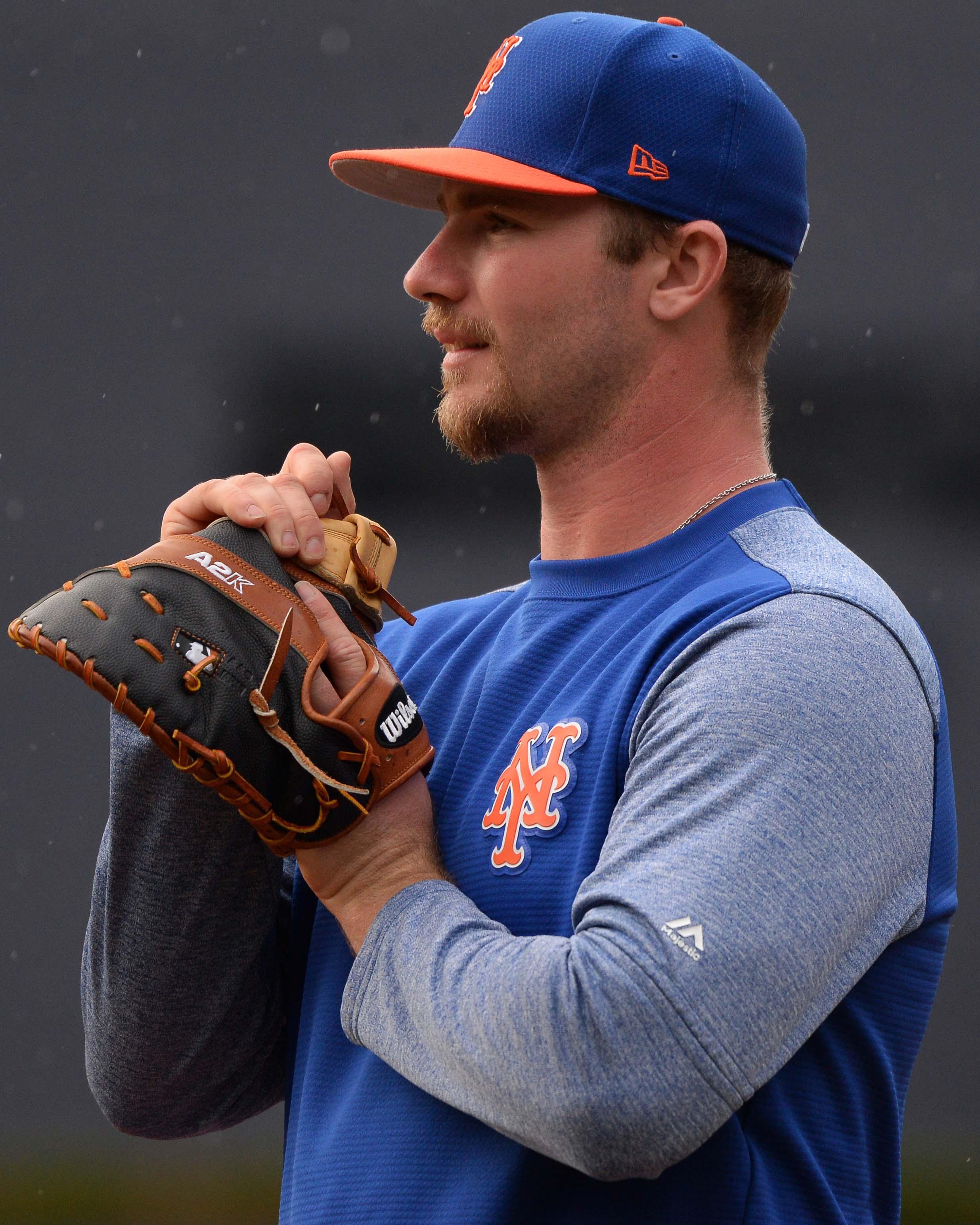 New York Mets first baseman Pete Alonso warms up before the game against the San Diego Padres at Petco Park.