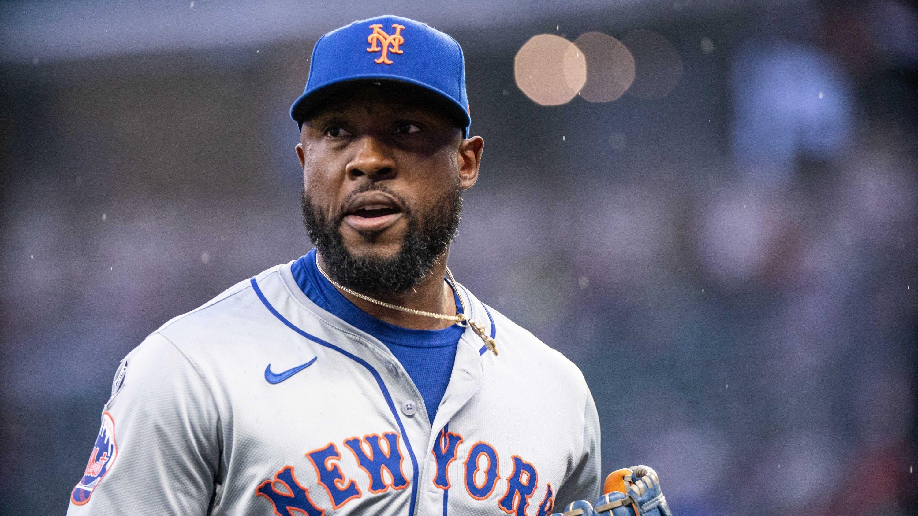 Starling Marte out of Mets-Phillies lineup, getting treatment after negative X-rays on forearm